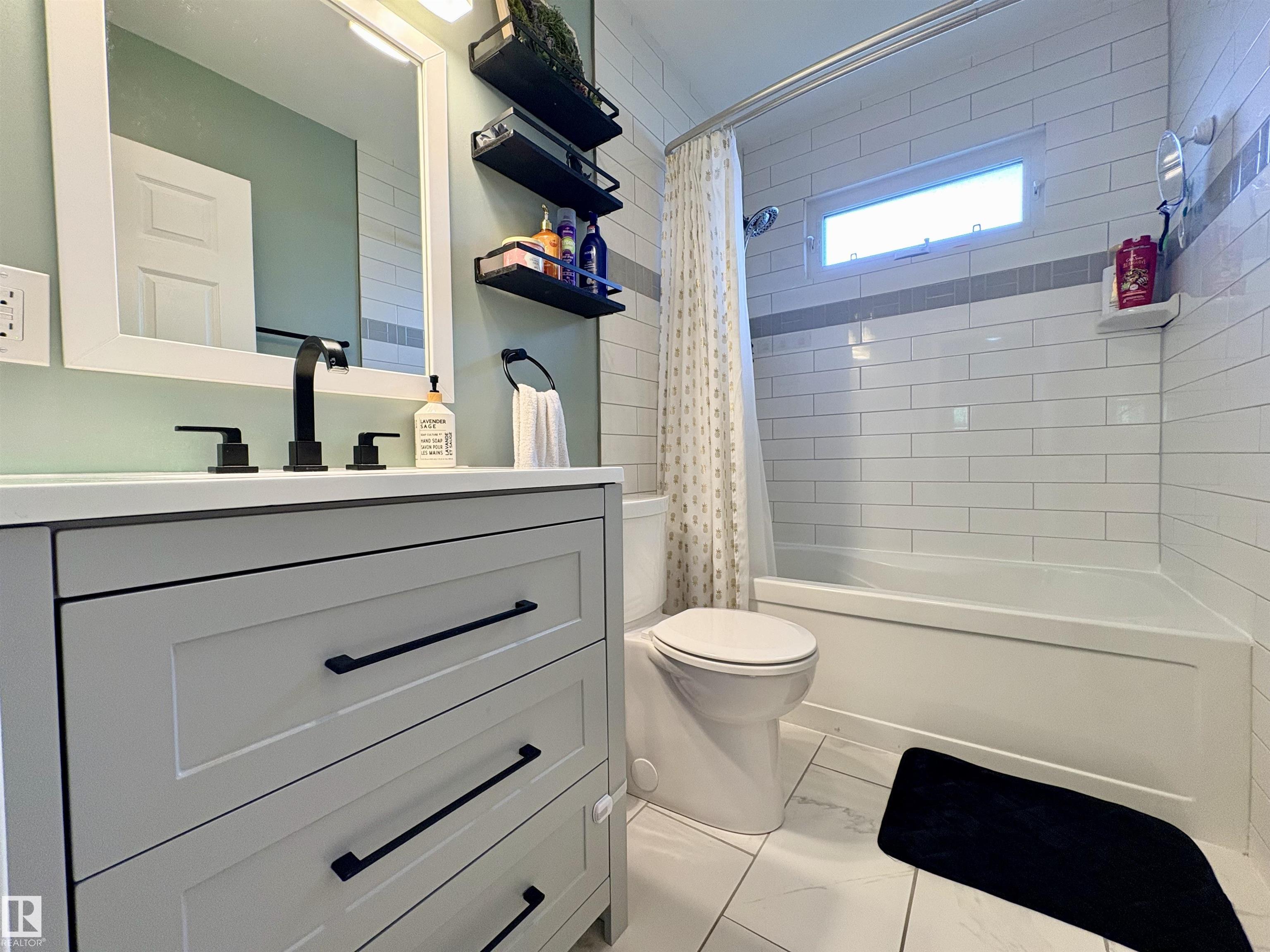 Photo 16 at 13316 106 Street NW, Rosslyn, Edmonton