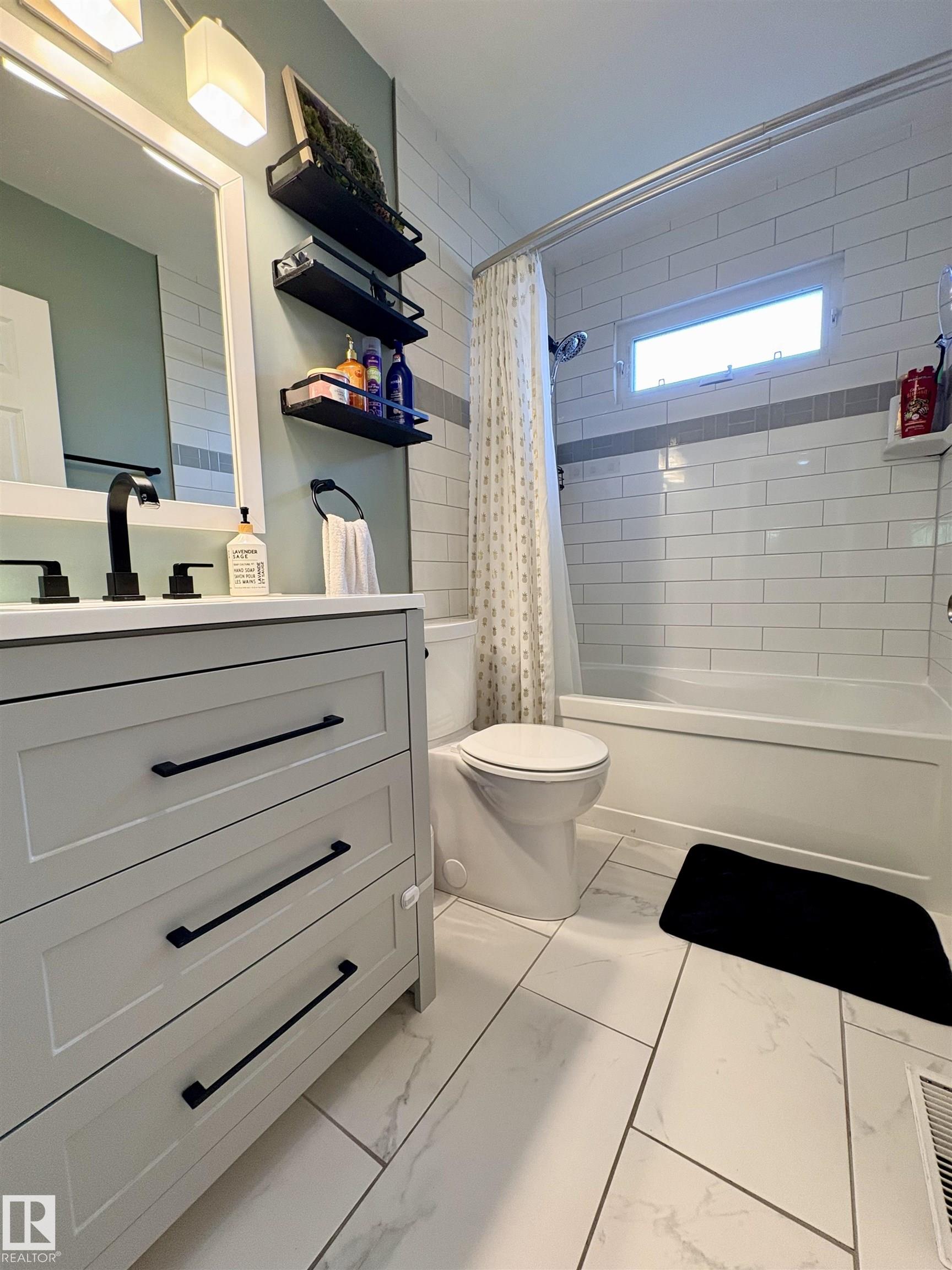 Photo 17 at 13316 106 Street NW, Rosslyn, Edmonton
