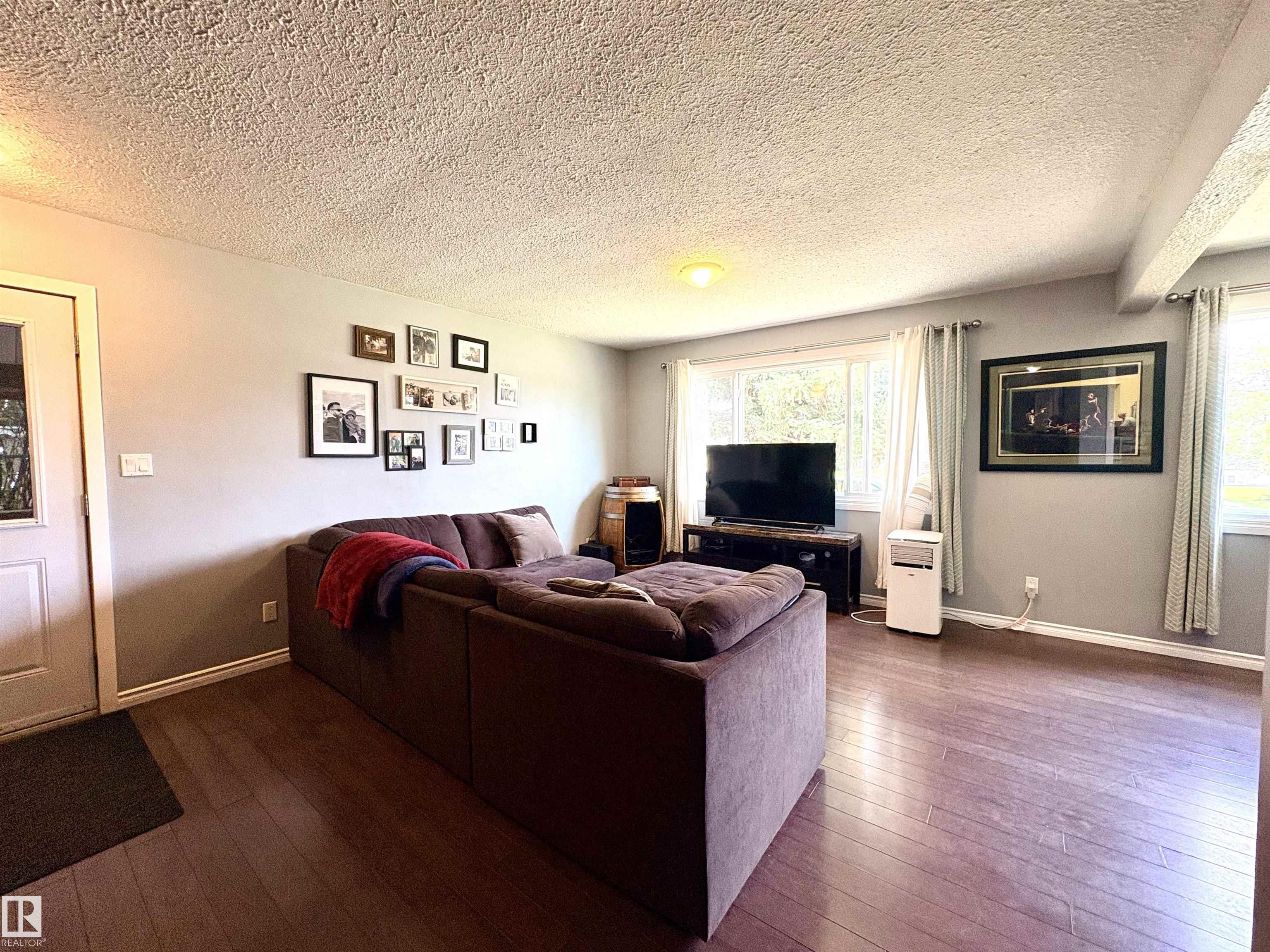 13316 106 Street NW, Rosslyn, Edmonton