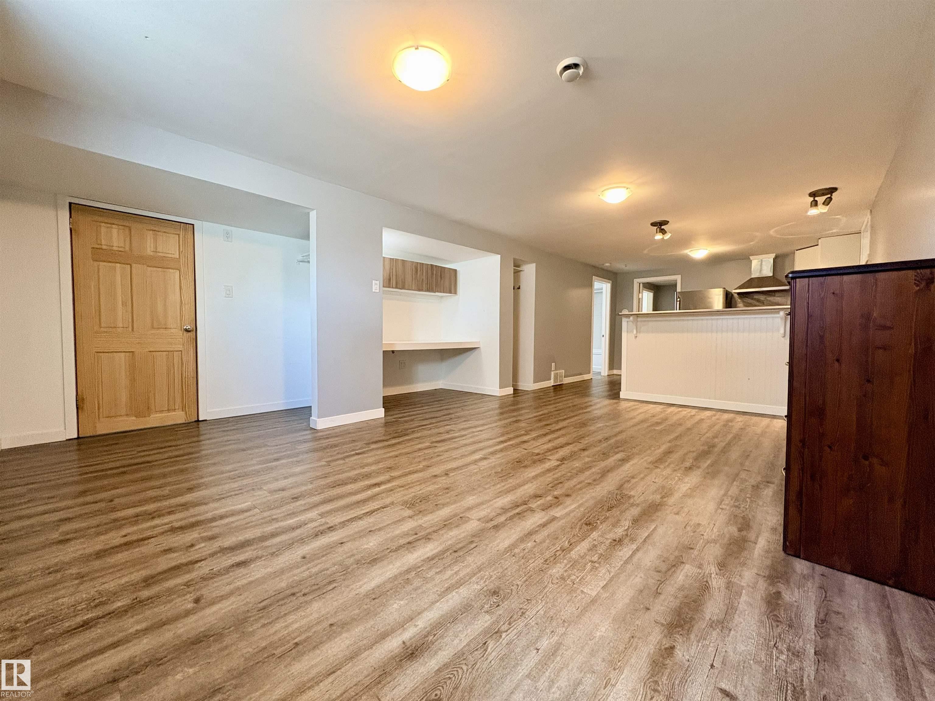 Photo 32 at 13316 106 Street NW, Rosslyn, Edmonton