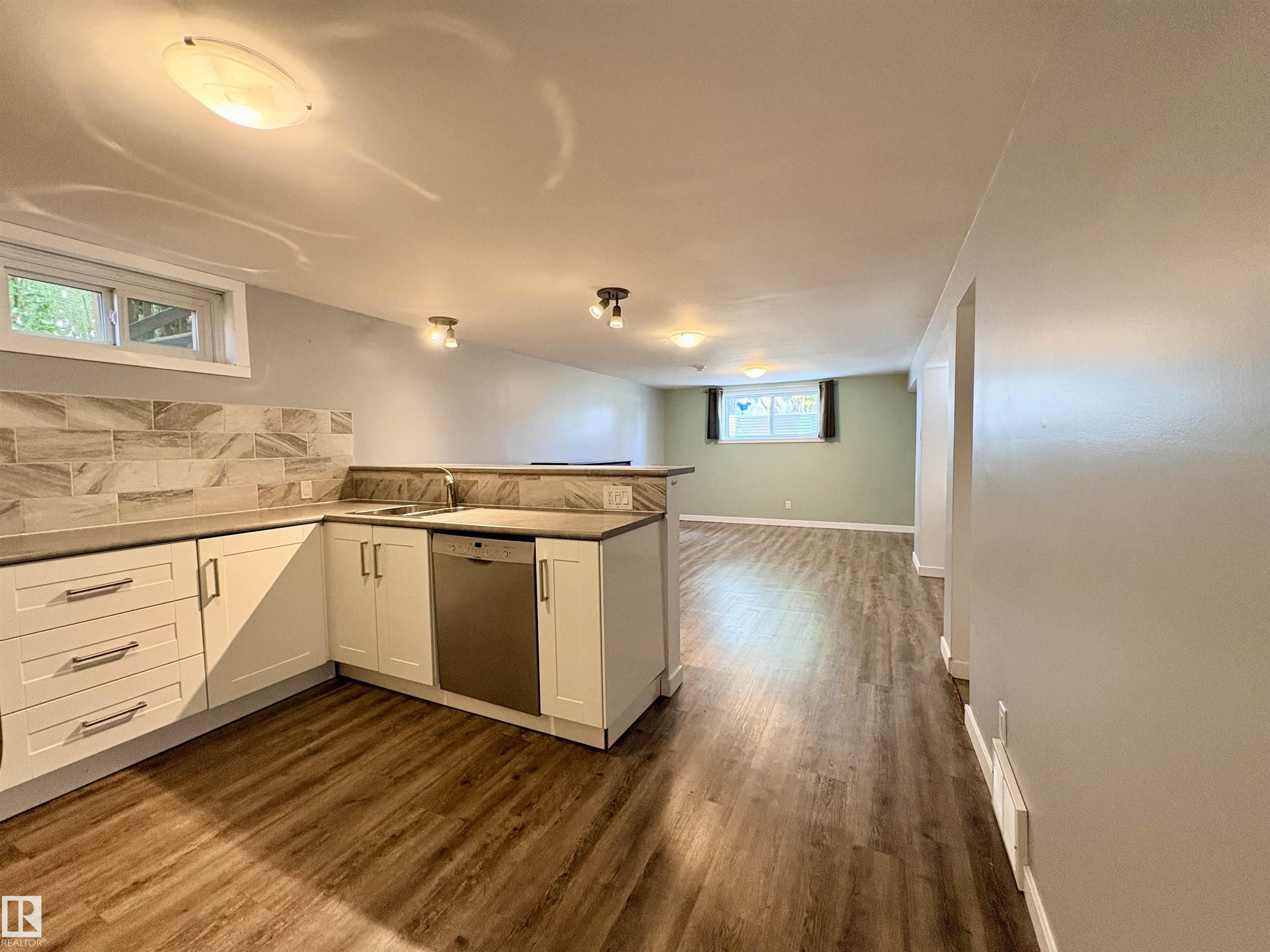 Photo 39 at 13316 106 Street NW, Rosslyn, Edmonton