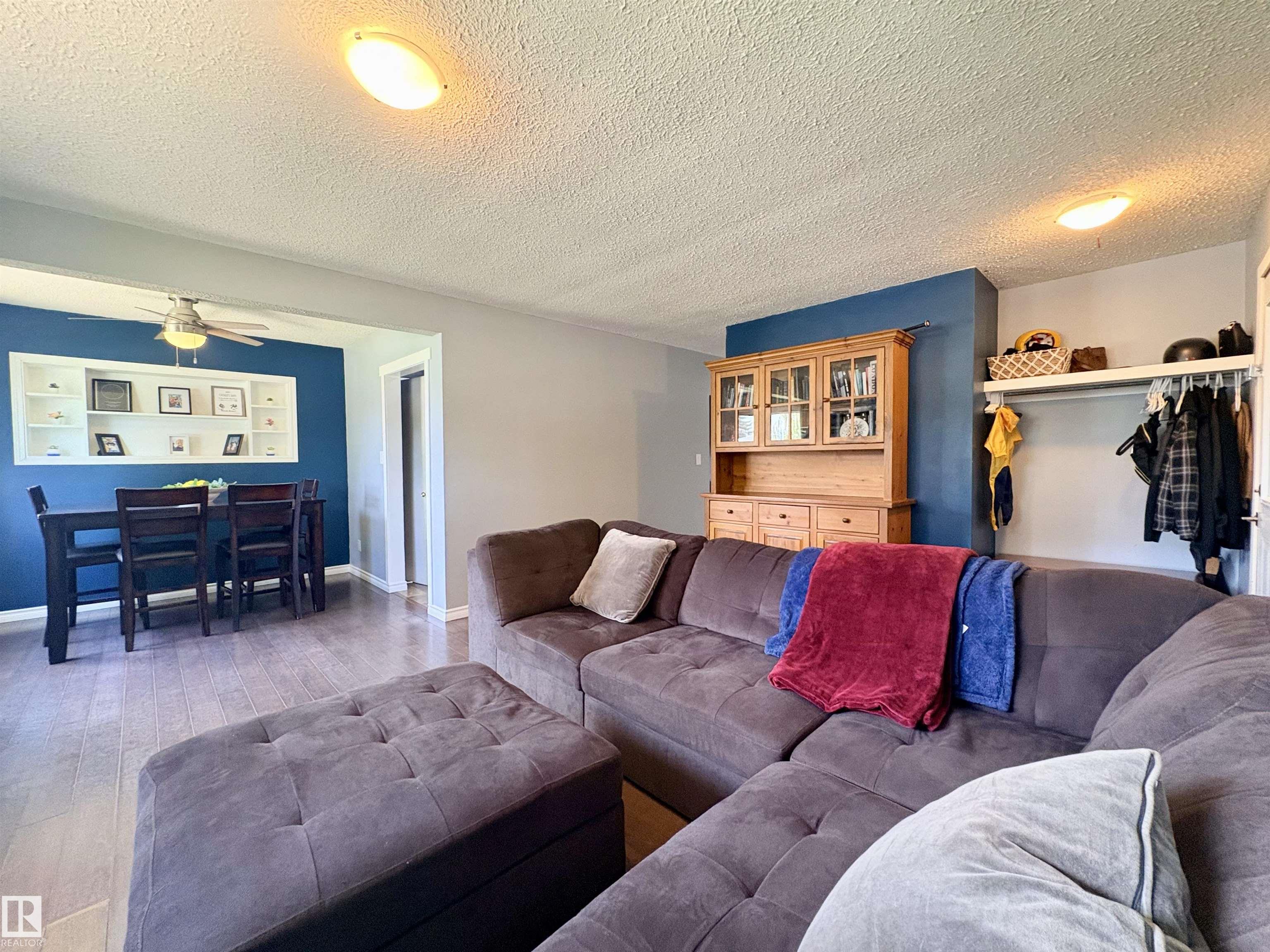 Photo 6 at 13316 106 Street NW, Rosslyn, Edmonton