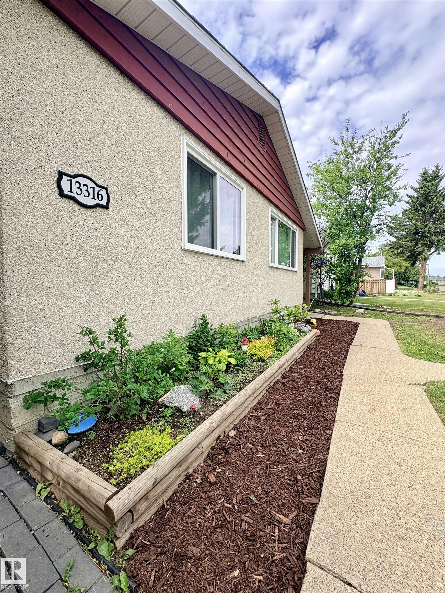 Photo 65 at 13316 106 Street NW, Rosslyn, Edmonton
