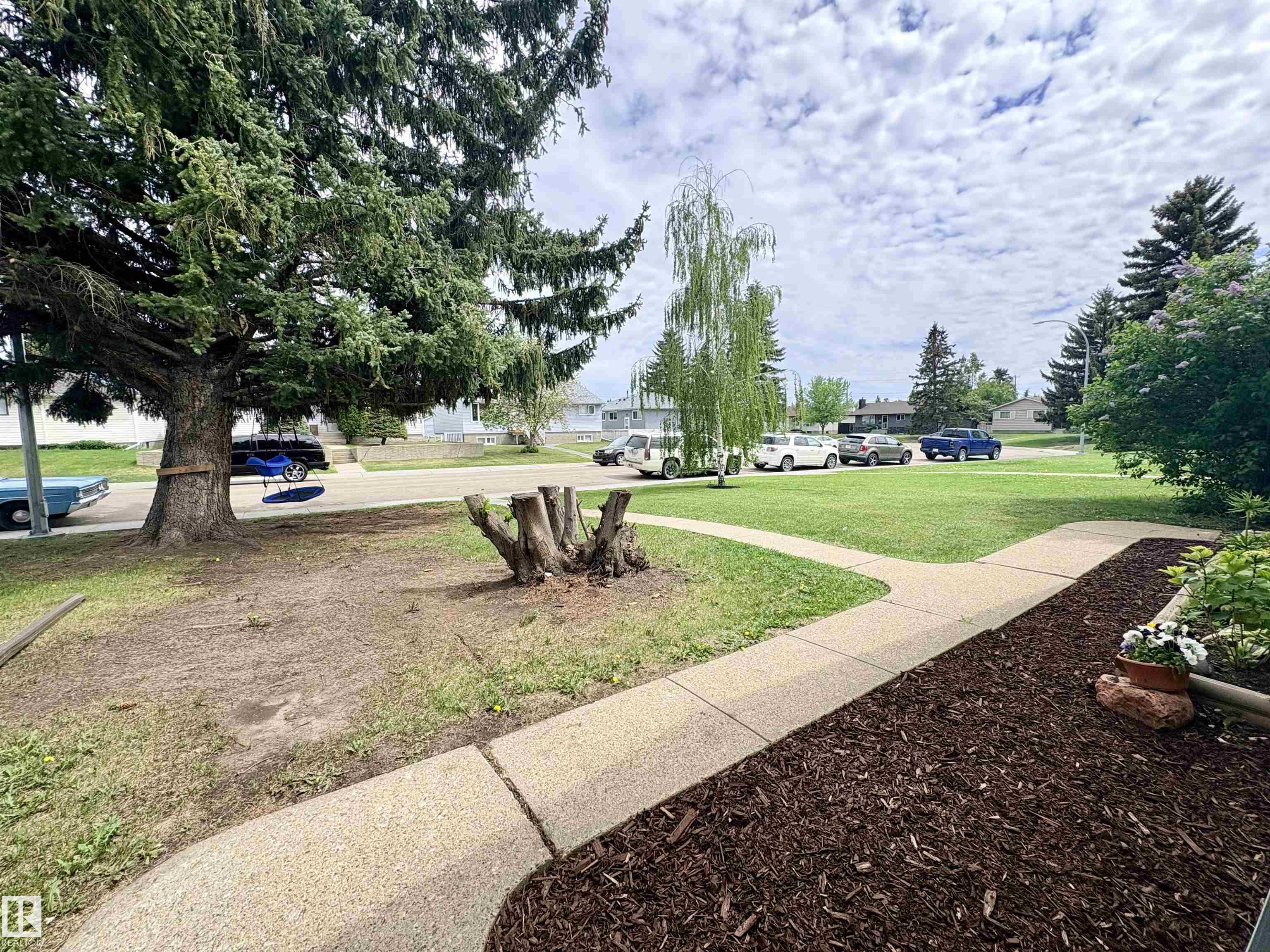 Photo 69 at 13316 106 Street NW, Rosslyn, Edmonton