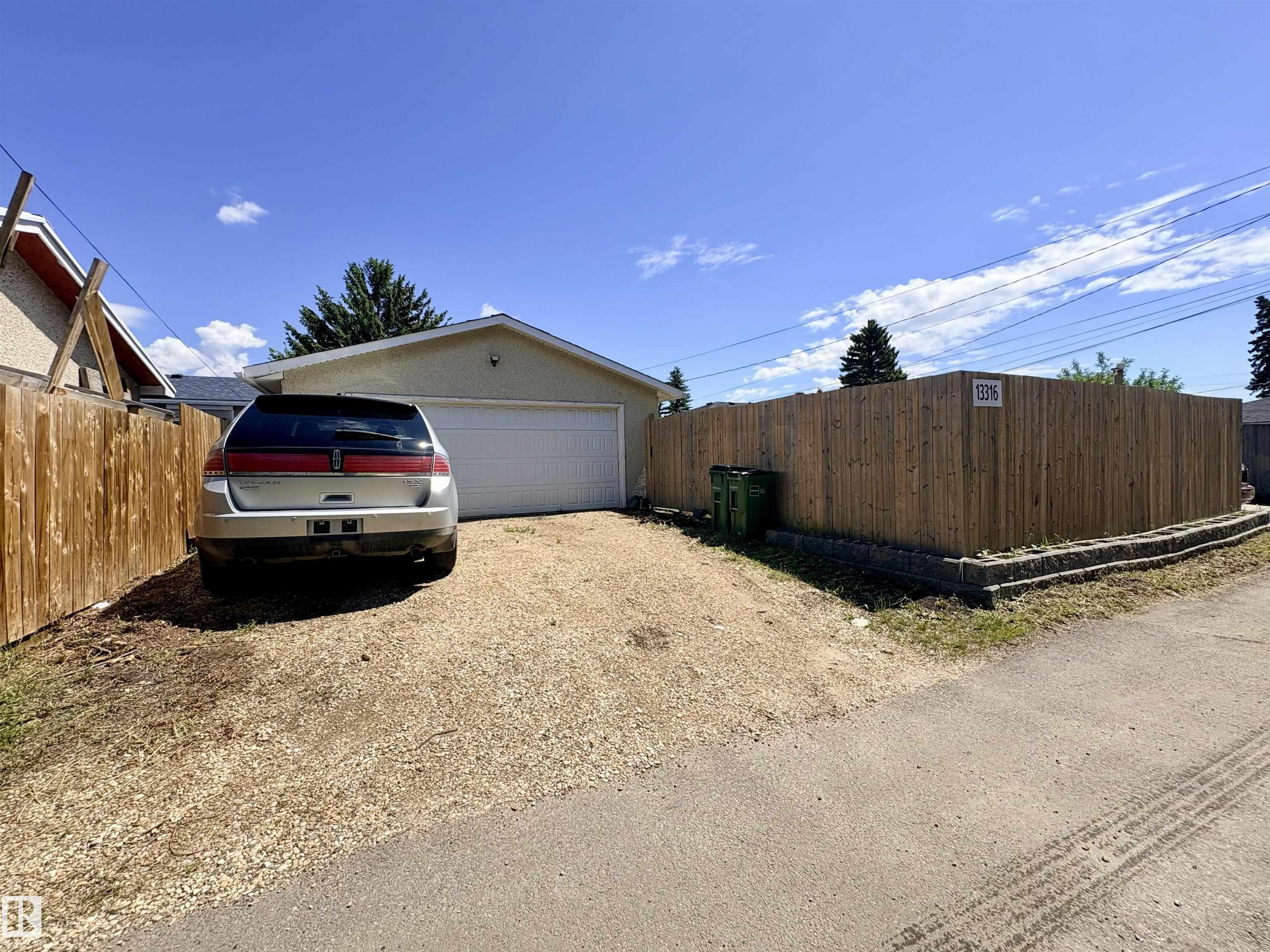 Photo 72 at 13316 106 Street NW, Rosslyn, Edmonton