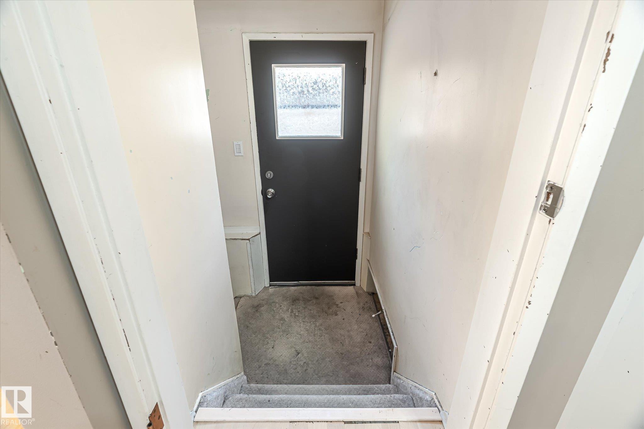 Photo 14 at 13104 132 Street NW, Athlone, Edmonton