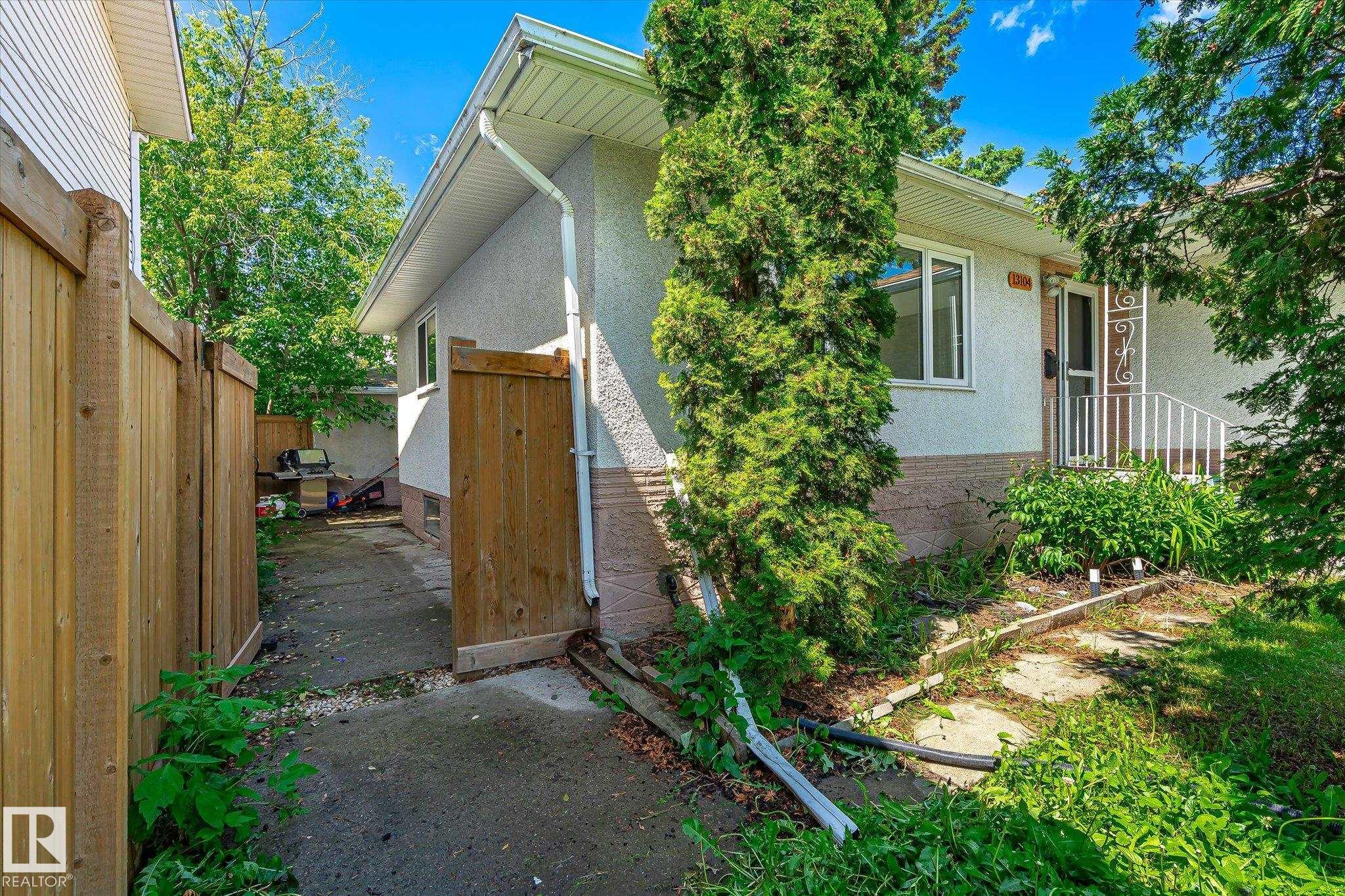 Photo 26 at 13104 132 Street NW, Athlone, Edmonton