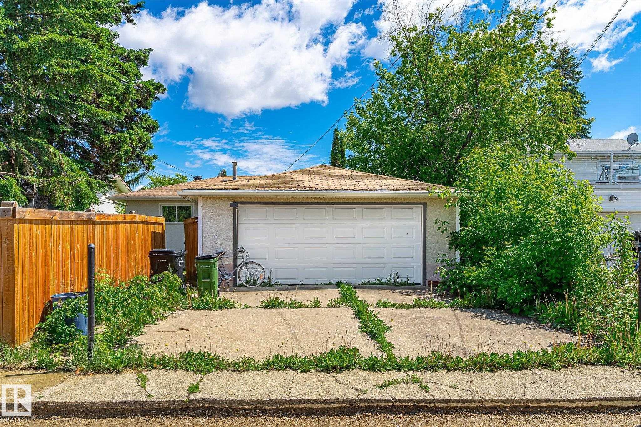 Photo 30 at 13104 132 Street NW, Athlone, Edmonton