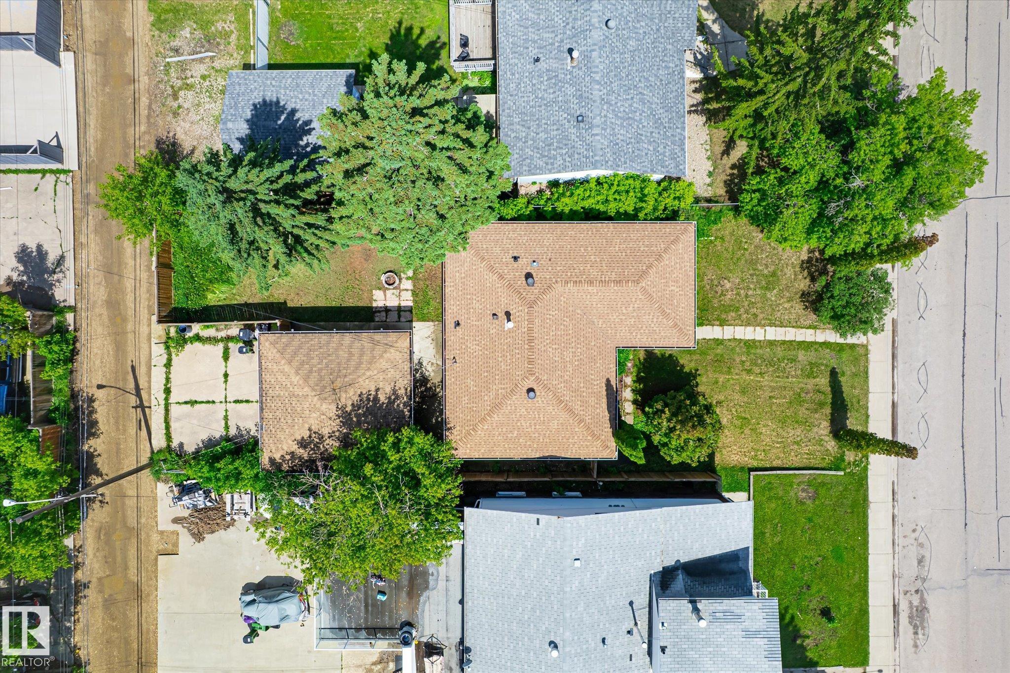 Photo 31 at 13104 132 Street NW, Athlone, Edmonton