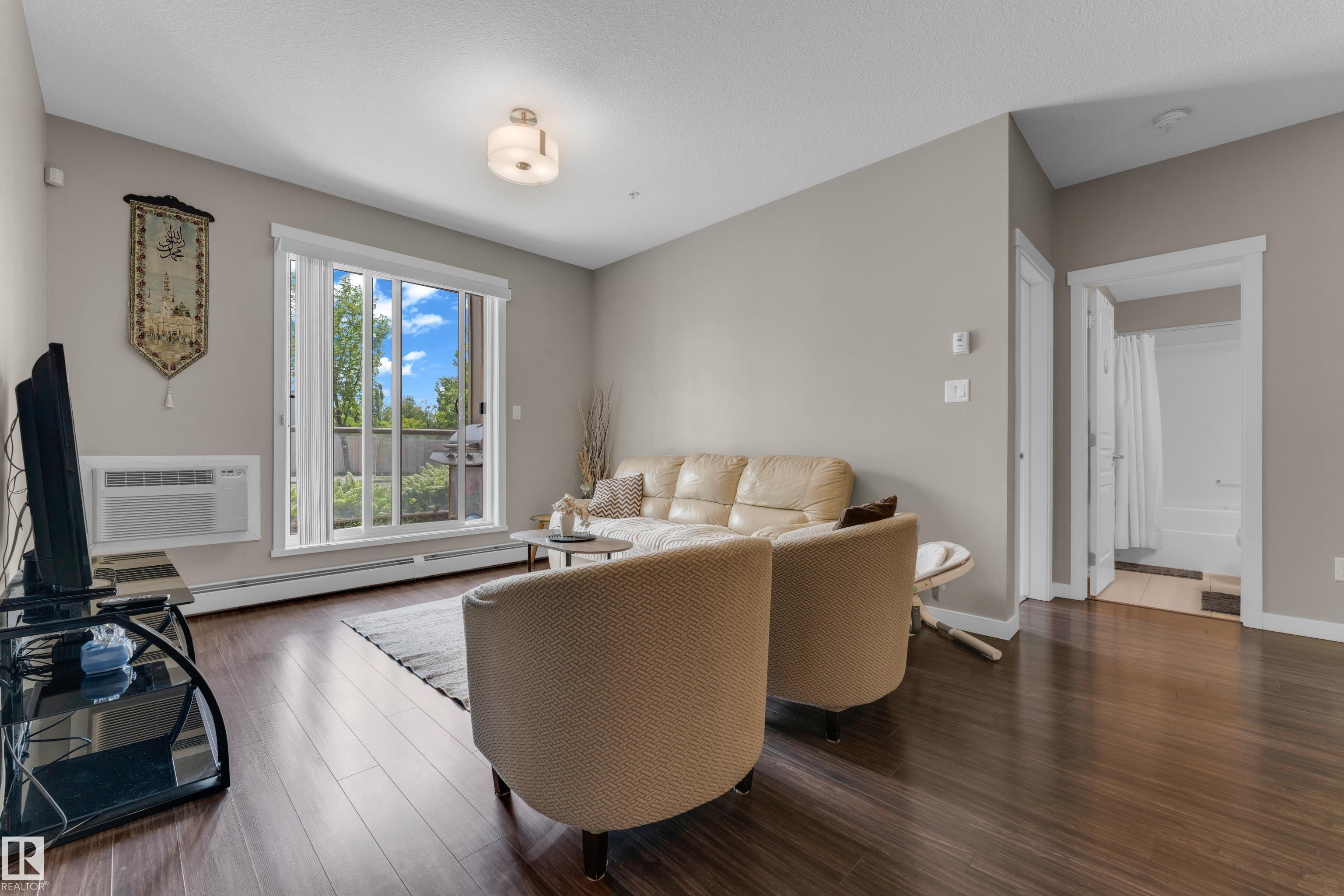 Photo 11 at 115 - 812 Welsh Drive SW, Walker, Edmonton