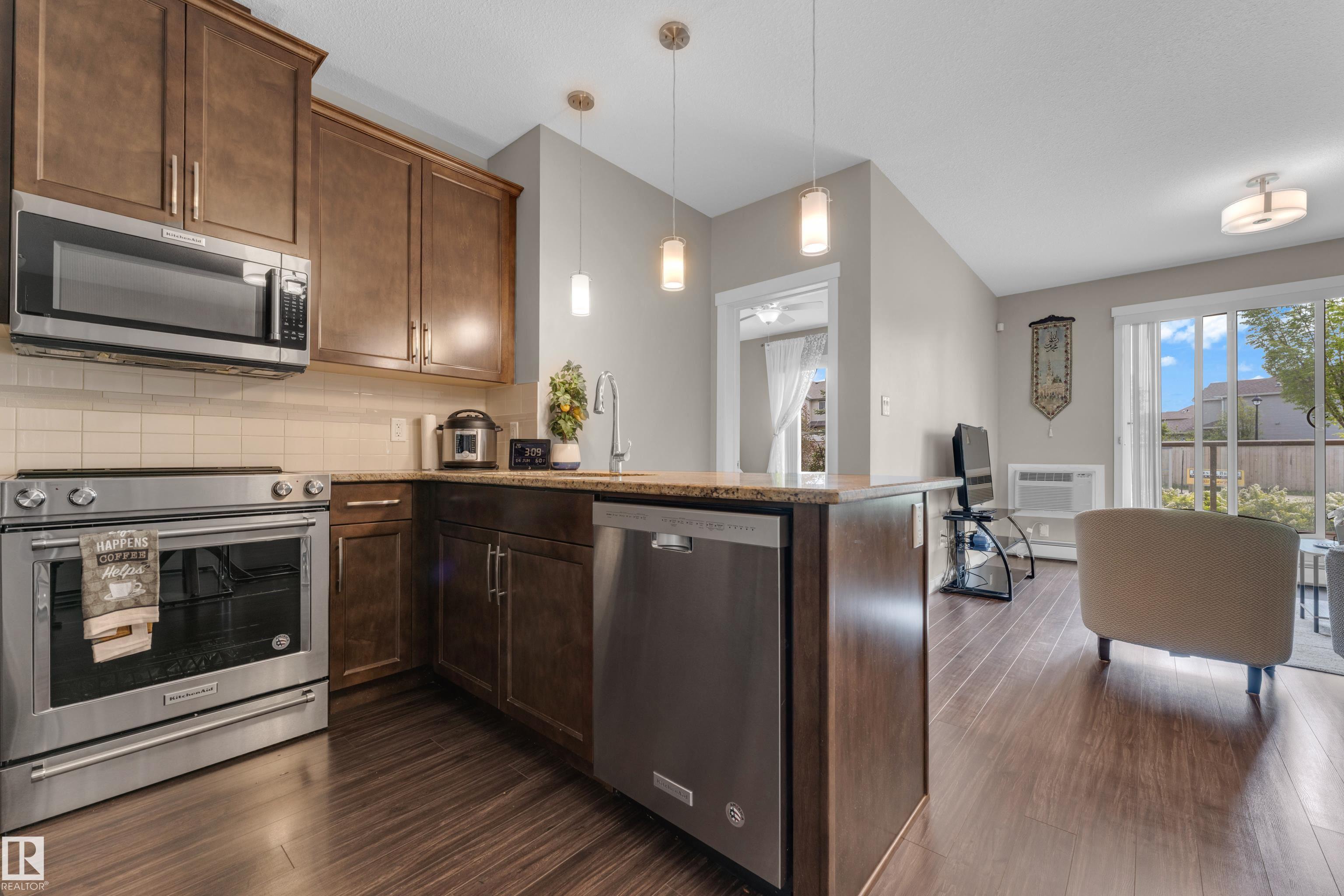 Photo 10 at 115 - 812 Welsh Drive SW, Walker, Edmonton
