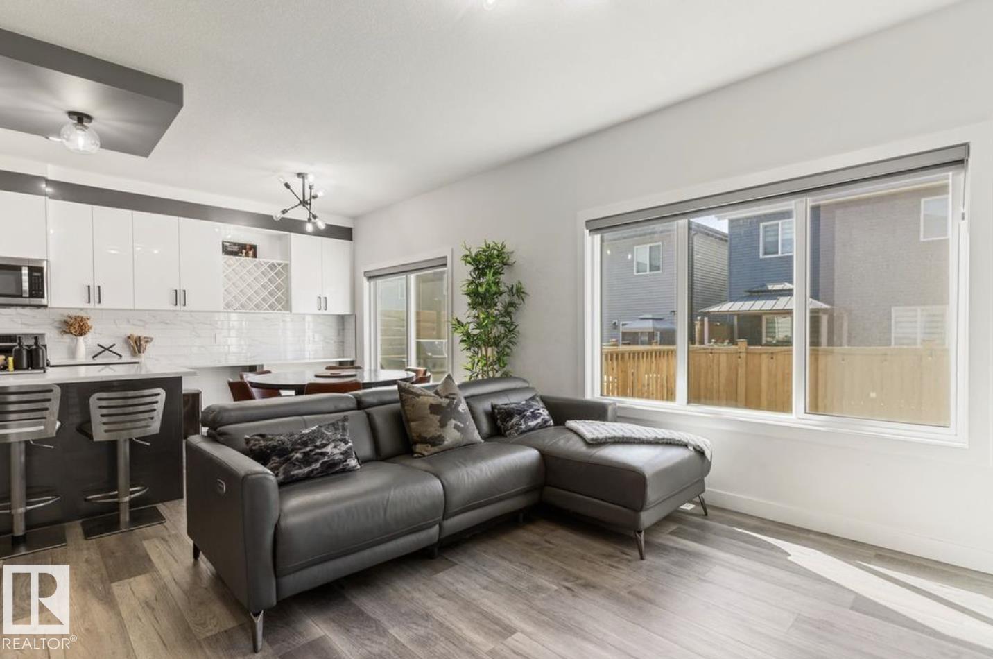Photo 14 at 19703 29 Avenue NW, The Uplands, Edmonton