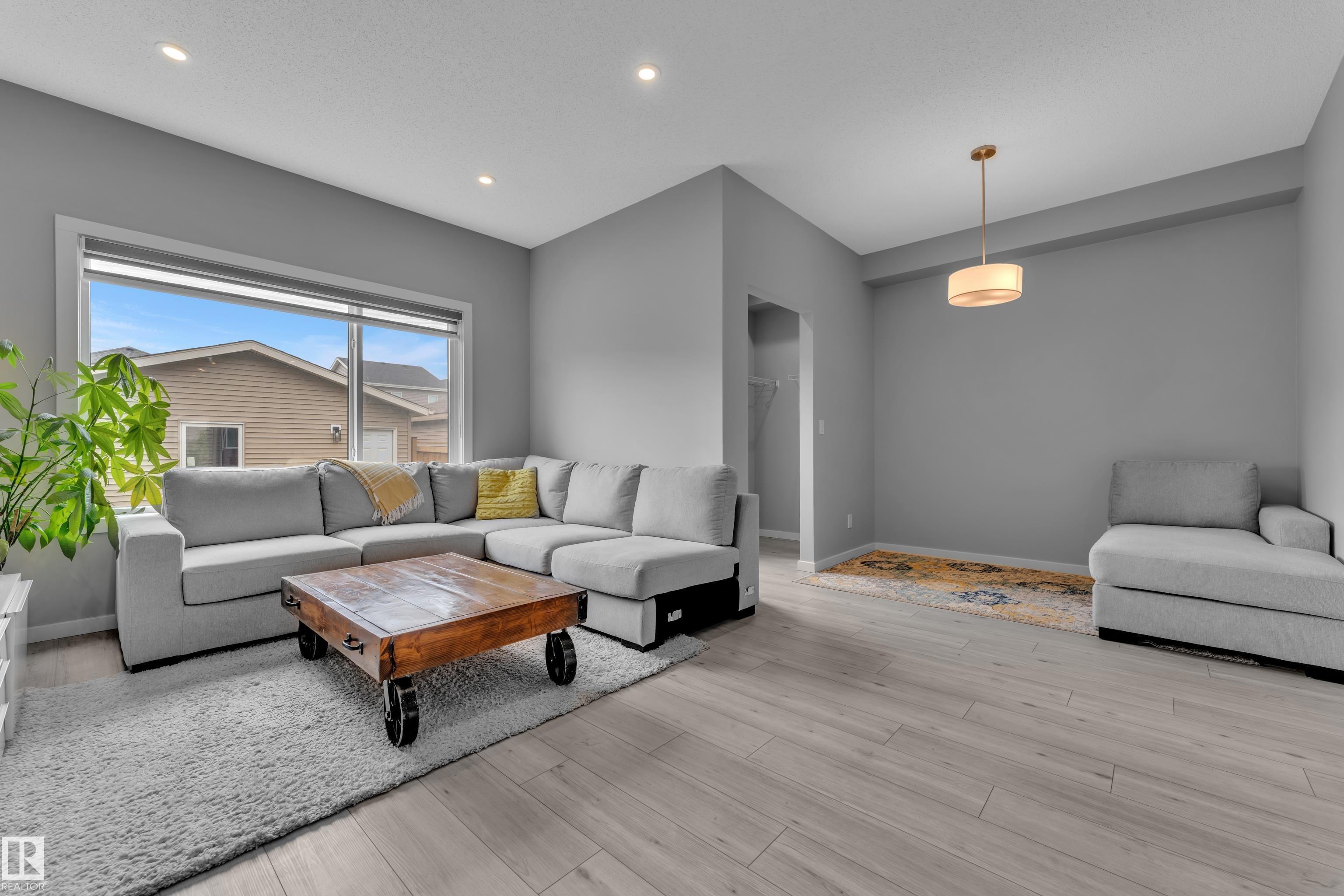 Photo 20 at 7043 182 Avenue NW, Crystallina Nera East, Edmonton