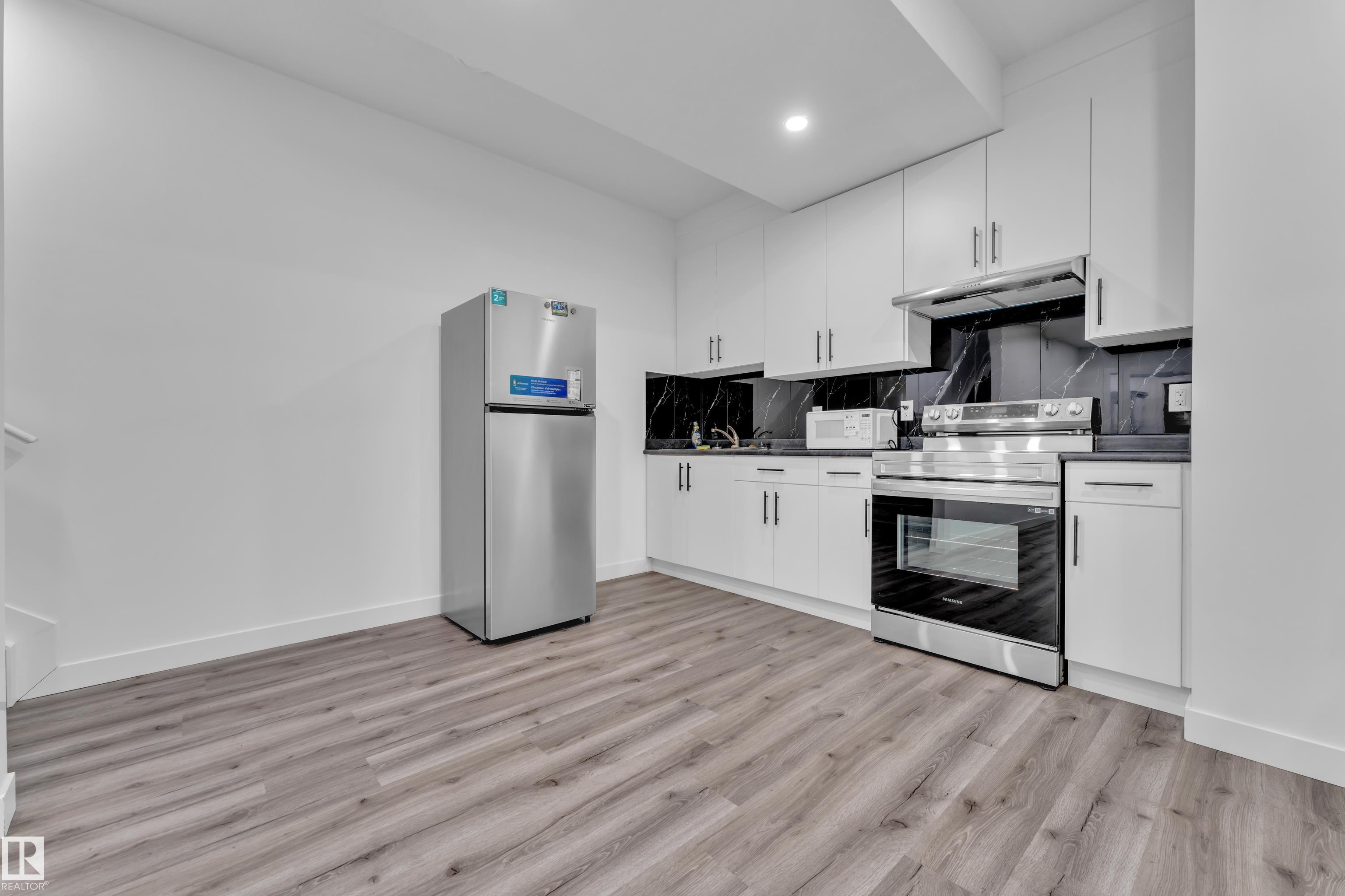 Photo 36 at 7043 182 Avenue NW, Crystallina Nera East, Edmonton