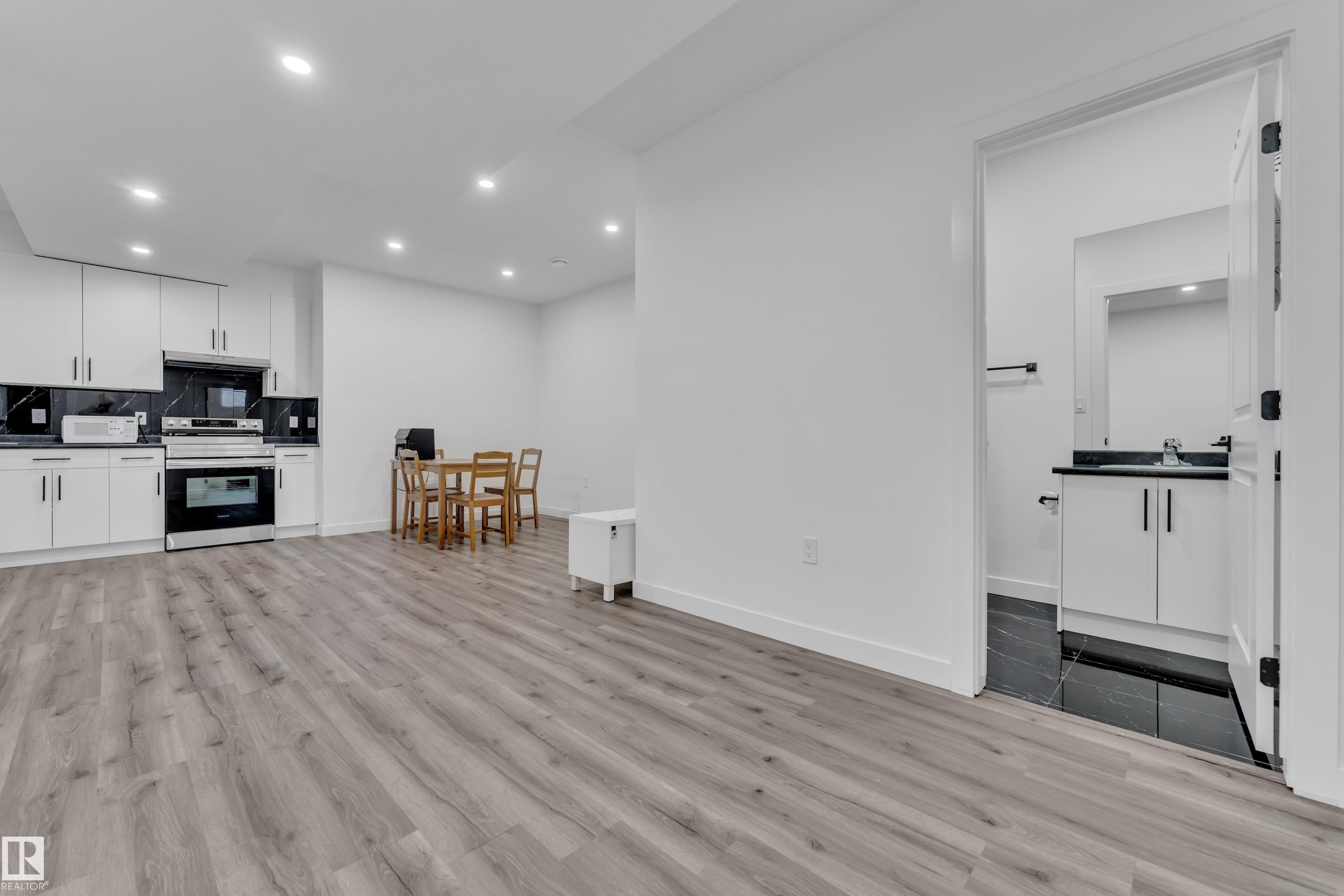 Photo 42 at 7043 182 Avenue NW, Crystallina Nera East, Edmonton