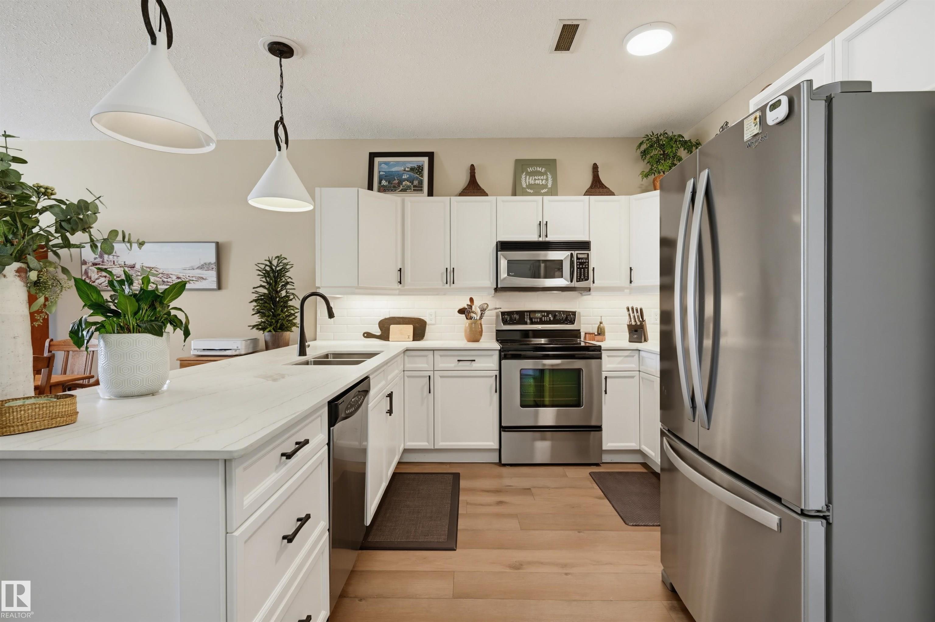 Photo 8 at 328 - 160 Magrath Road NW, Magrath Heights, Edmonton
