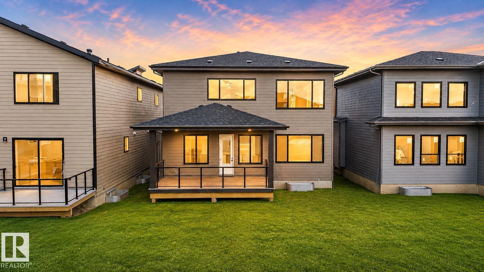 Photo 5 at 7664 Kimiwan Crescent SW, Keswick, Edmonton