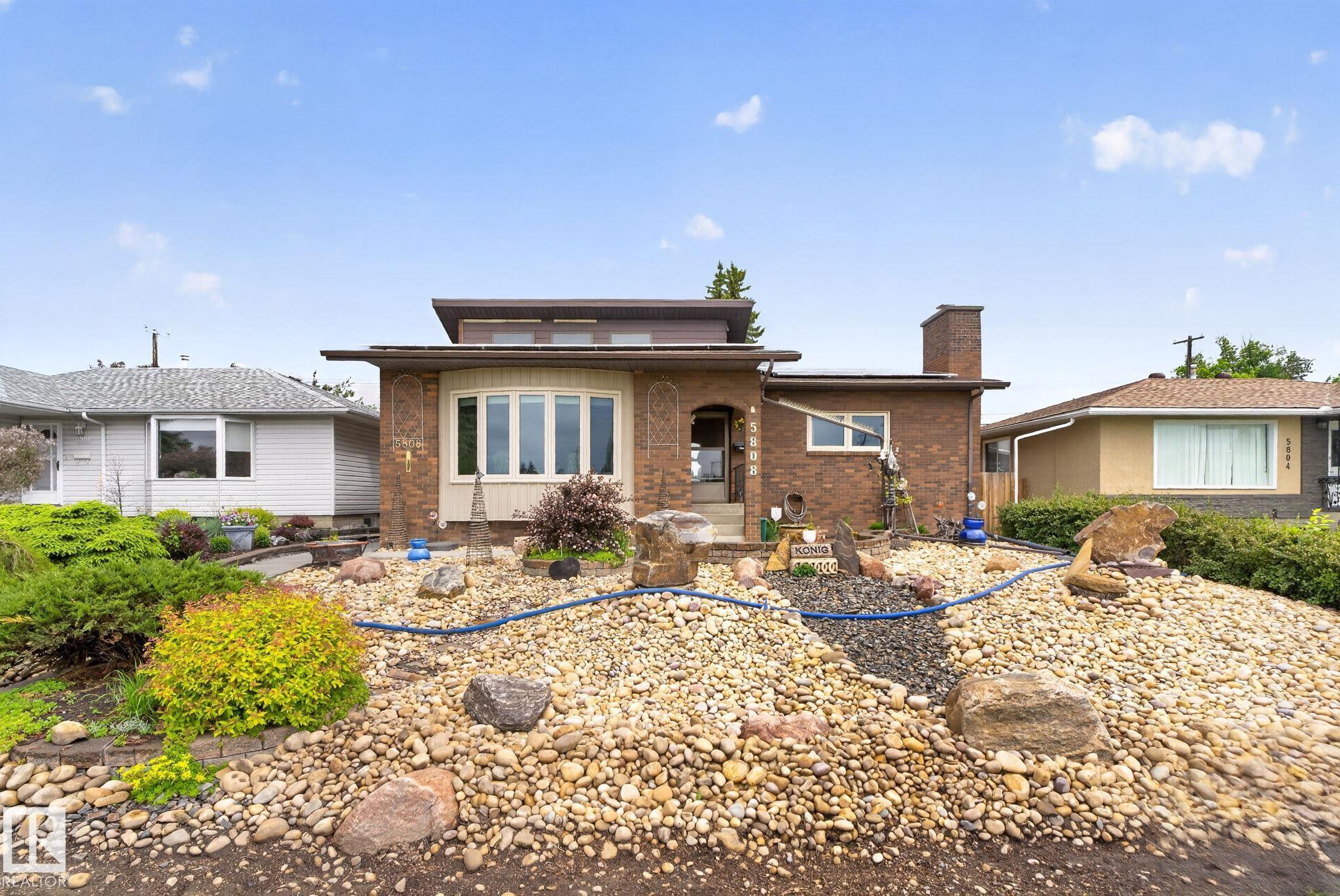 Photo 2 at 5808 Austin O'brien Road NW, Ottewell, Edmonton