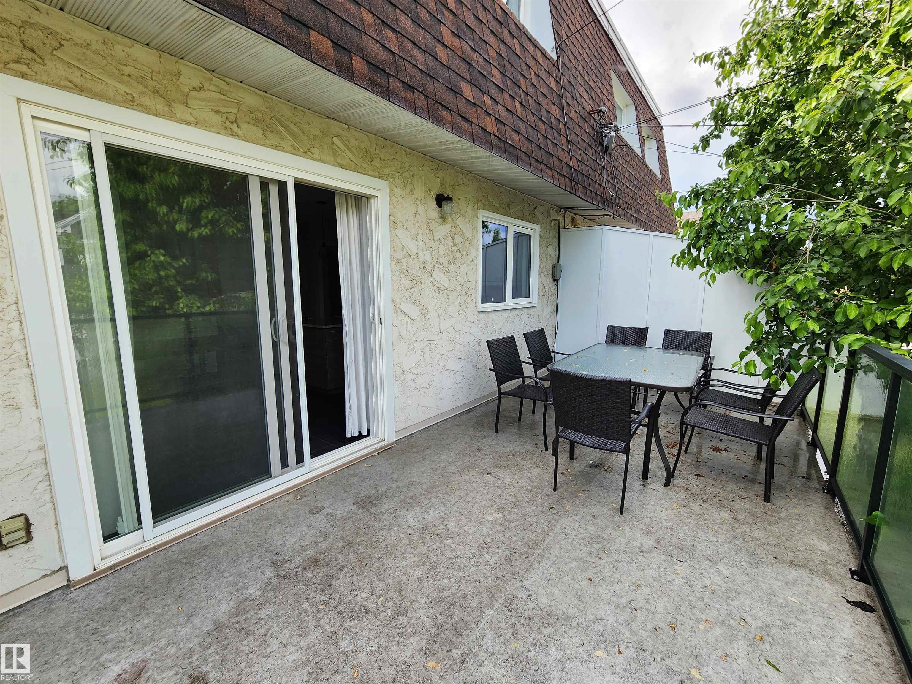 Photo 21 at 9023 95 Street NW, Bonnie Doon, Edmonton