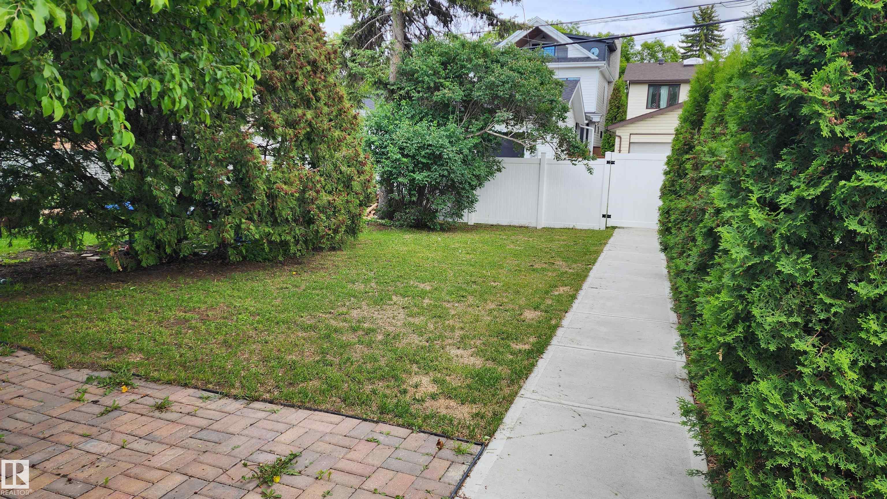 Photo 46 at 9023 95 Street NW, Bonnie Doon, Edmonton