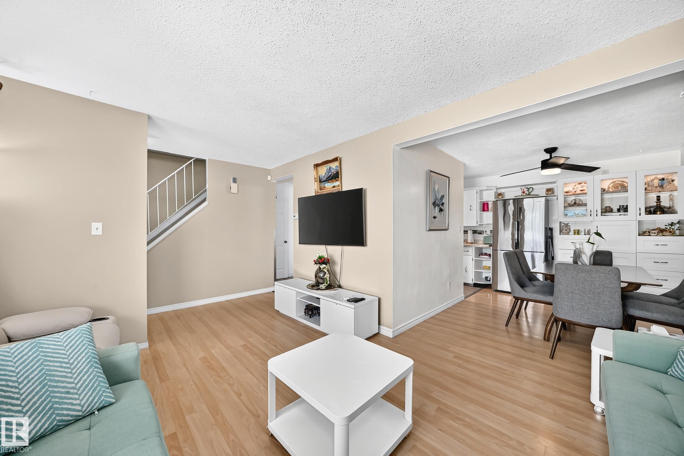 Photo 17 at 13317 47 Street NW, Sifton Park, Edmonton