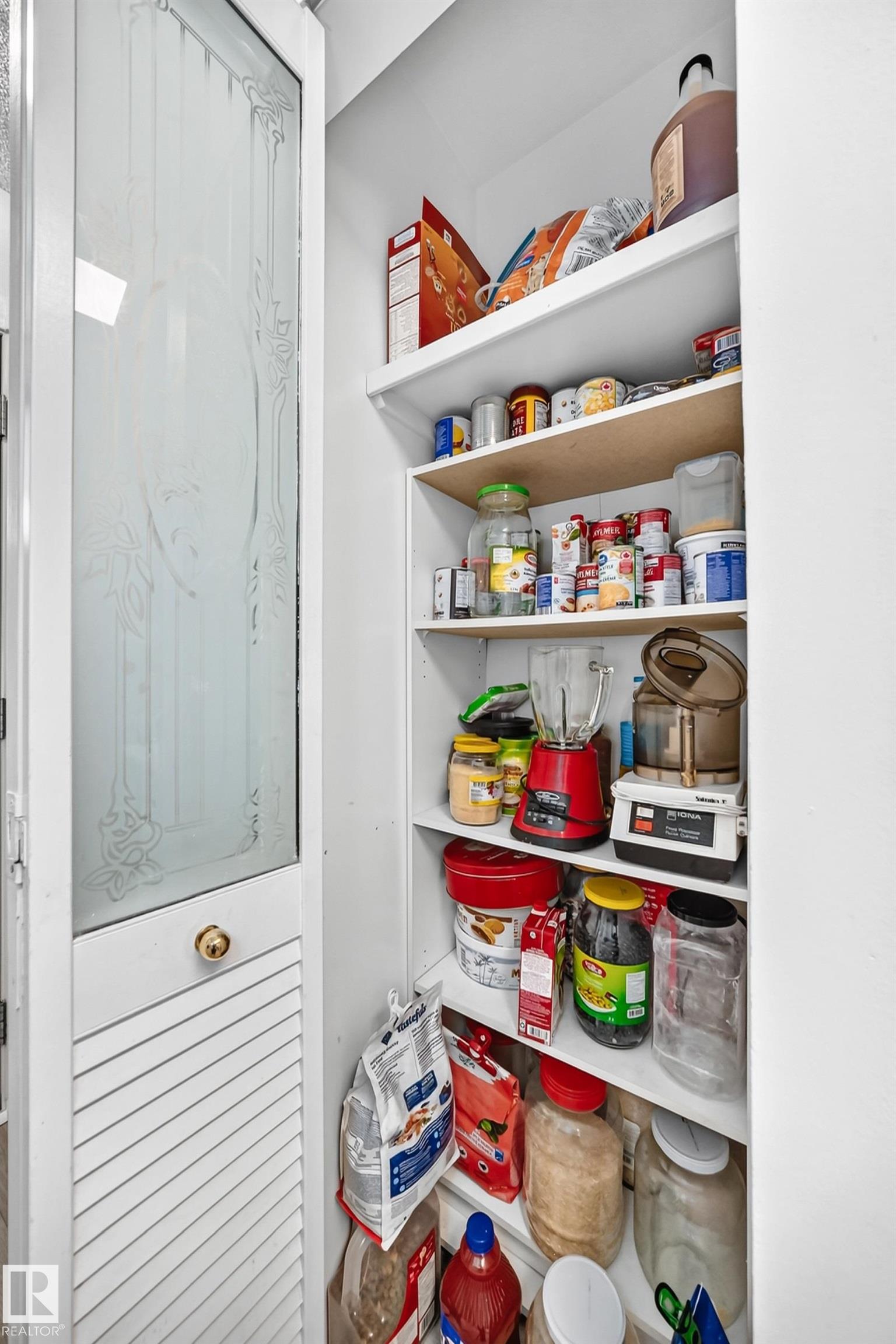 Photo 20 at 13317 47 Street NW, Sifton Park, Edmonton