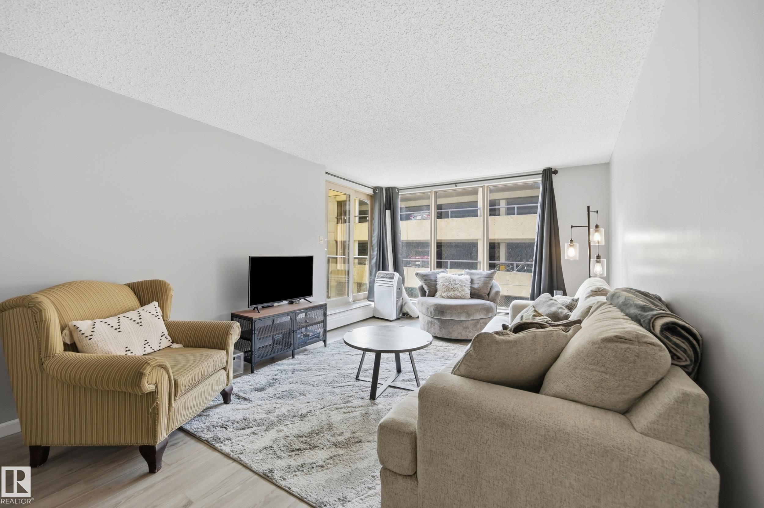 Photo 17 at 200 - 10149 Saskatchewan Drive NW, Strathcona, Edmonton