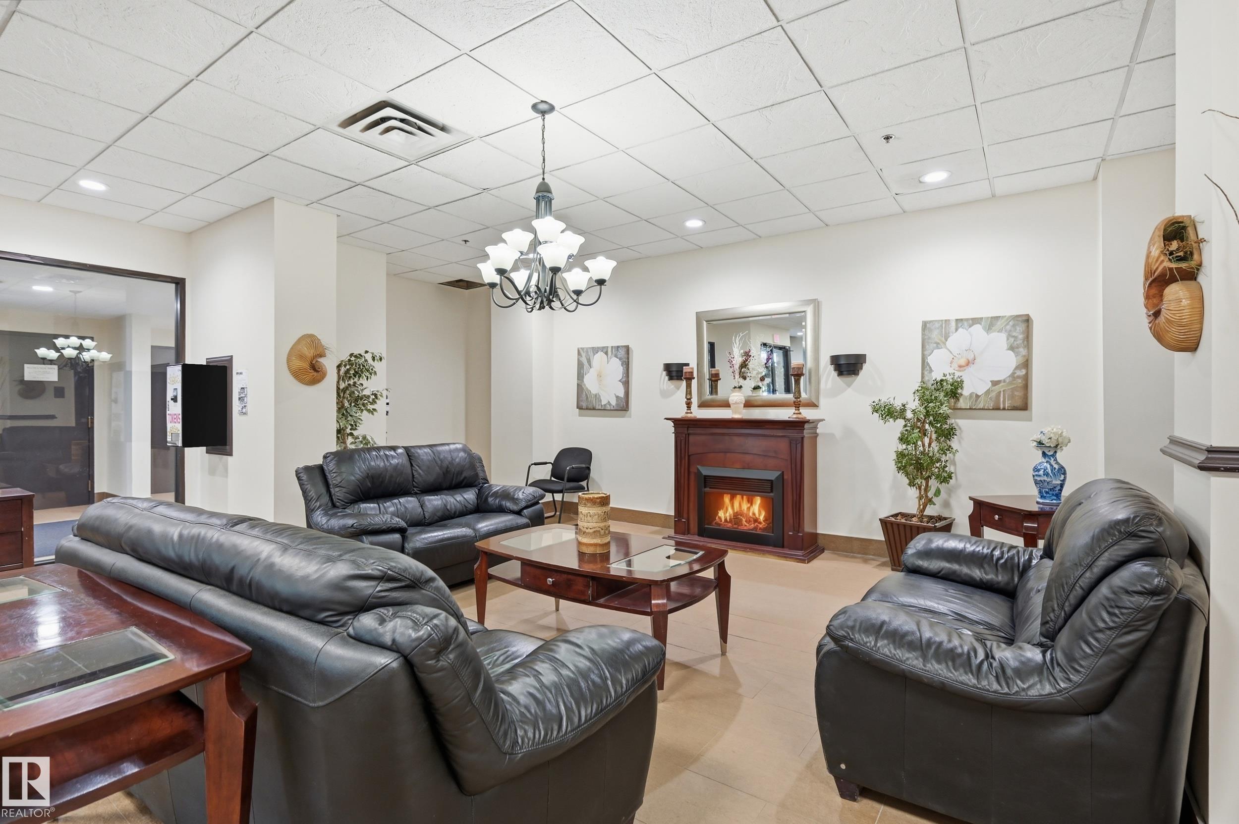 Photo 6 at 200 - 10149 Saskatchewan Drive NW, Strathcona, Edmonton