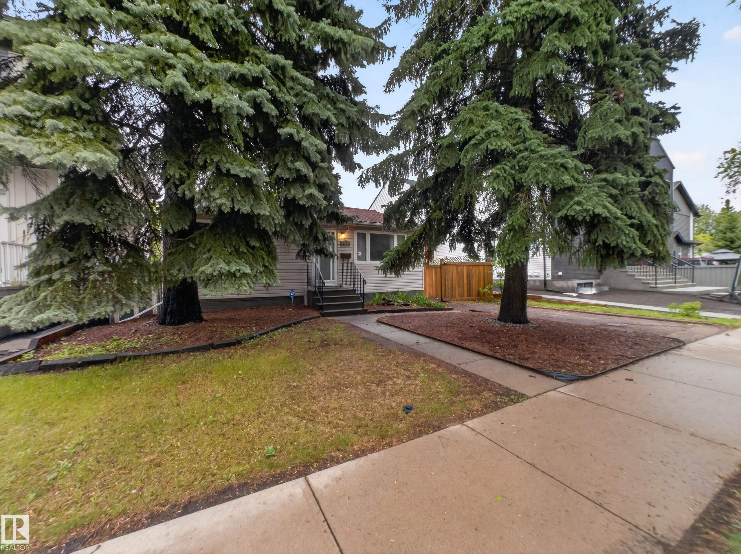 10809 150 Street NW, High Park, Edmonton