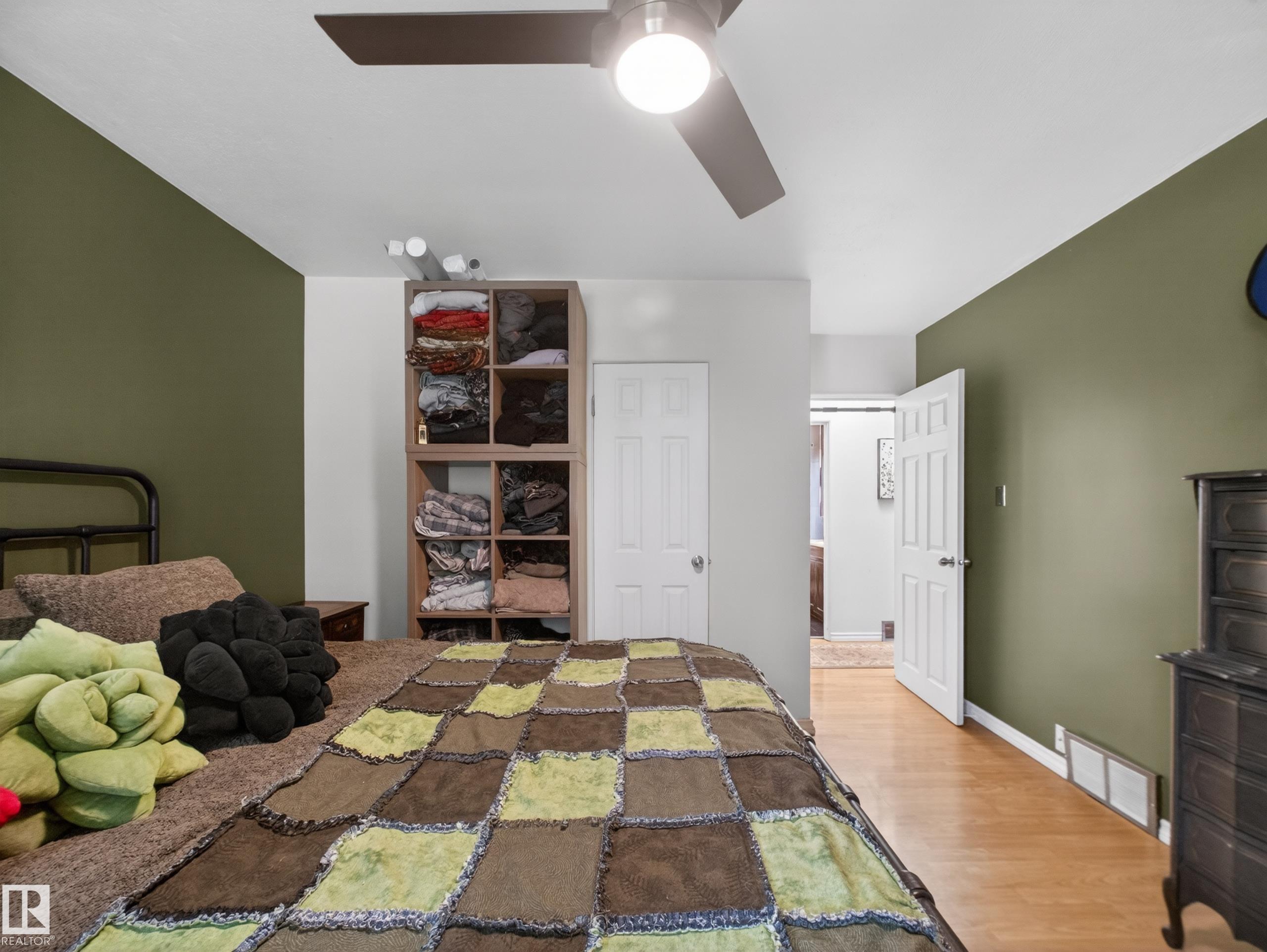 Photo 16 at 10809 150 Street NW, High Park, Edmonton