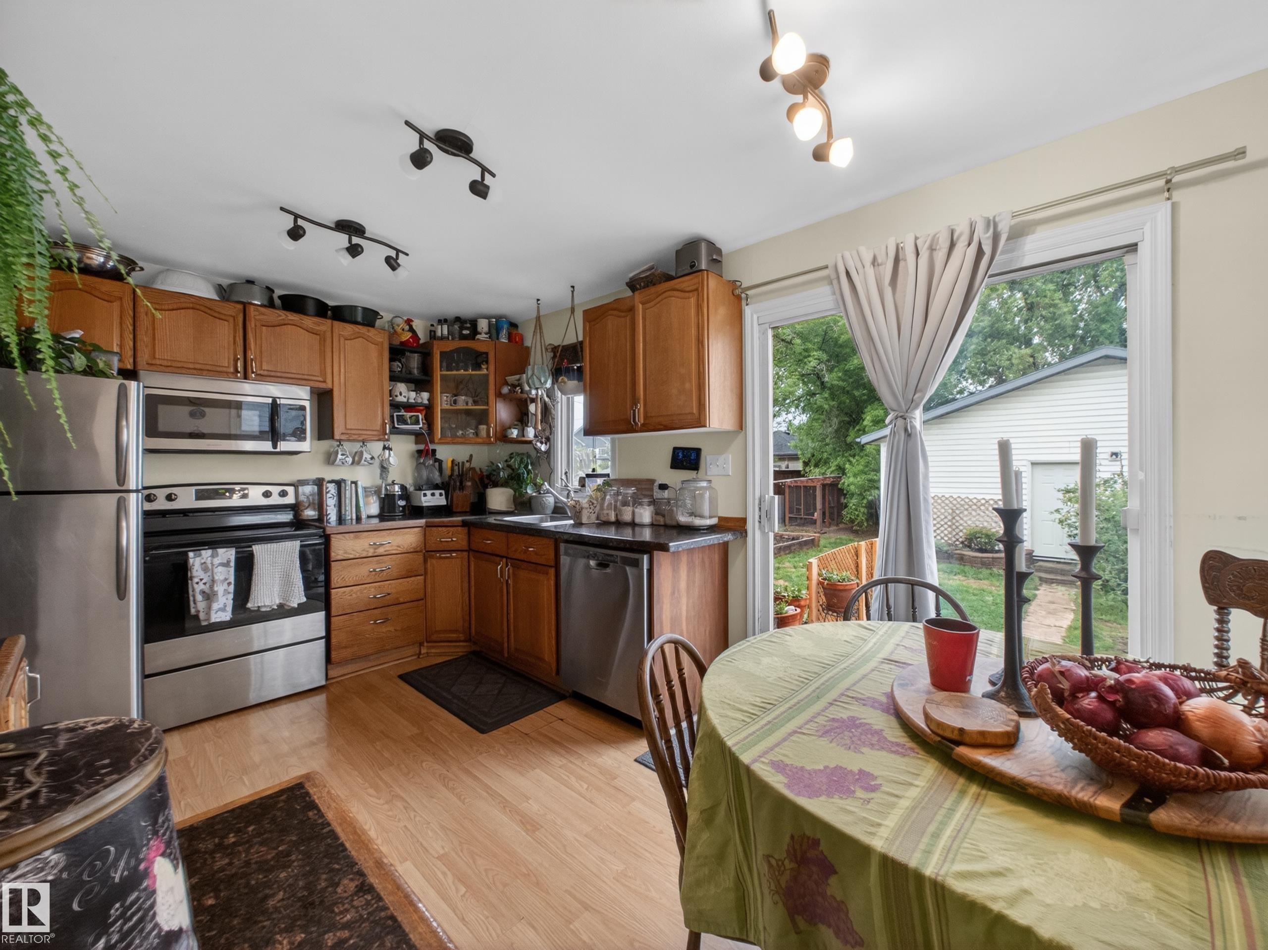 10809 150 Street NW, High Park, Edmonton