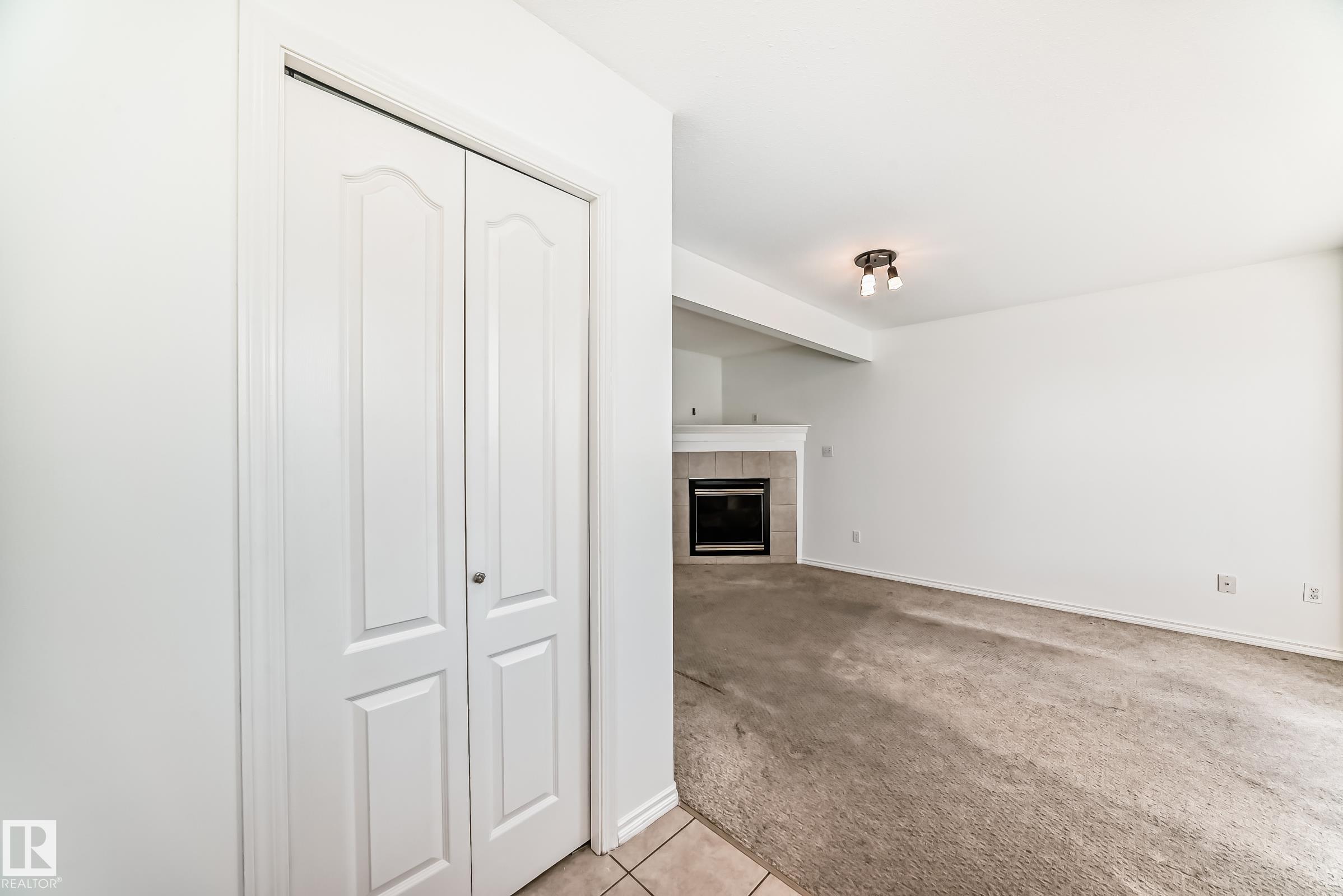 Photo 5 at 11727 83 Street NW, Parkdale, Edmonton