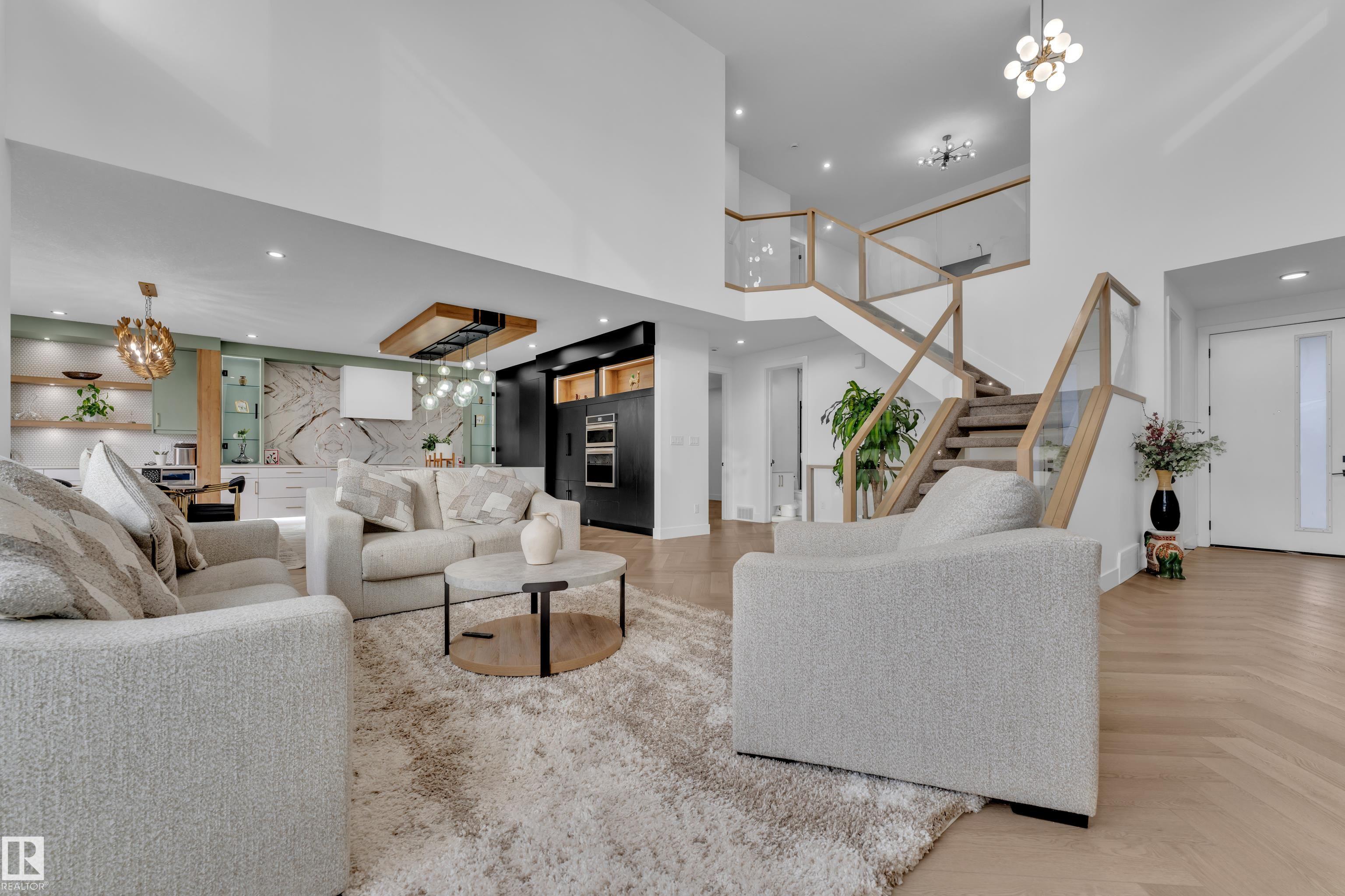 https://zimg.paragon.ice.com/ParagonImages/Property/PM/RAE/225407794/9/0/0/62bfe8b27bdcf940c6c588b594468a68/1/a7ecb10c39d40450e0b0aba96ccffe0f/225407794-ccb2c1c3-8fe0-4088-a3c4-0fc7fbbfbbcb.JPG