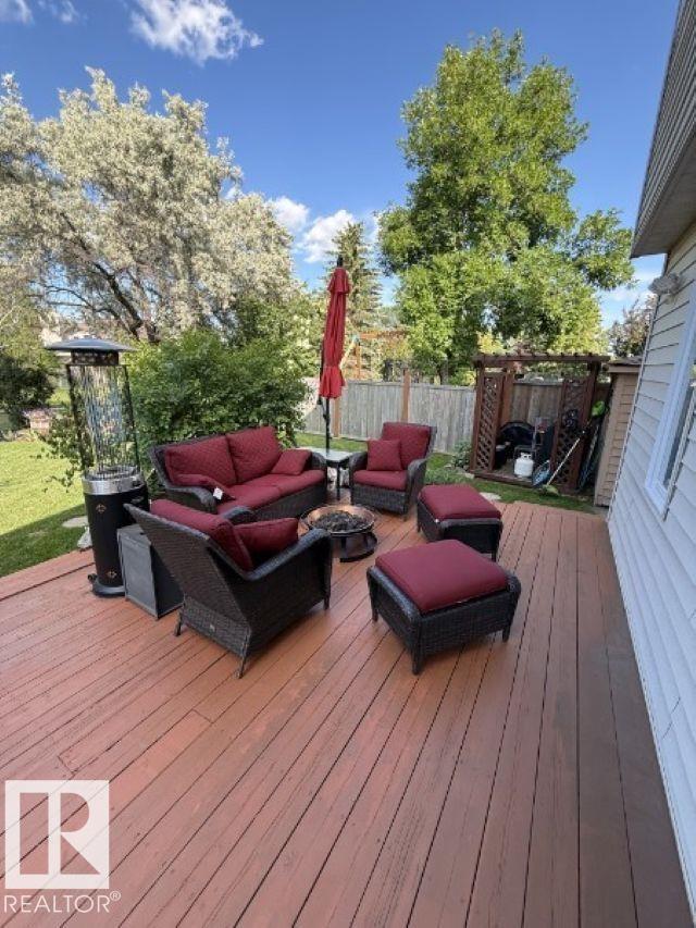 https://zimg.paragon.ice.com/ParagonImages/Property/PM/RAE/225407816/35/0/0/268454c4dd39203c8a1ec7f5030f66e3/1/20ac420913bcf1104a7d6fda88ca1bf6/225407816-fff99056-1ee5-489b-af15-9d676d22c818.JPG