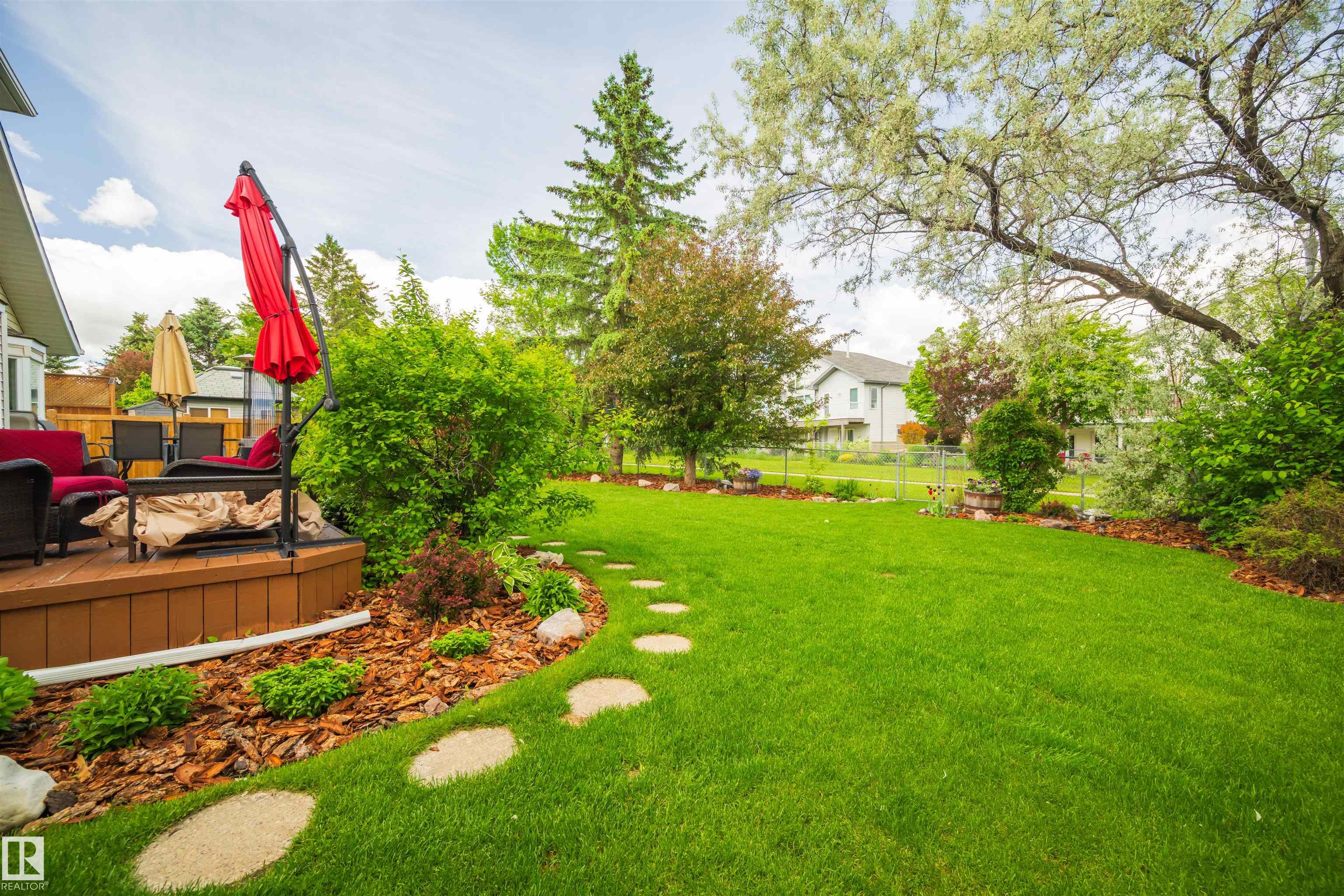 https://zimg.paragon.ice.com/ParagonImages/Property/PM/RAE/225407816/40/0/0/27973ce6270808bd8e2e81161f791e22/1/20ac420913bcf1104a7d6fda88ca1bf6/225407816-465d94ff-f94b-435b-a57b-9c95e389451a.JPG