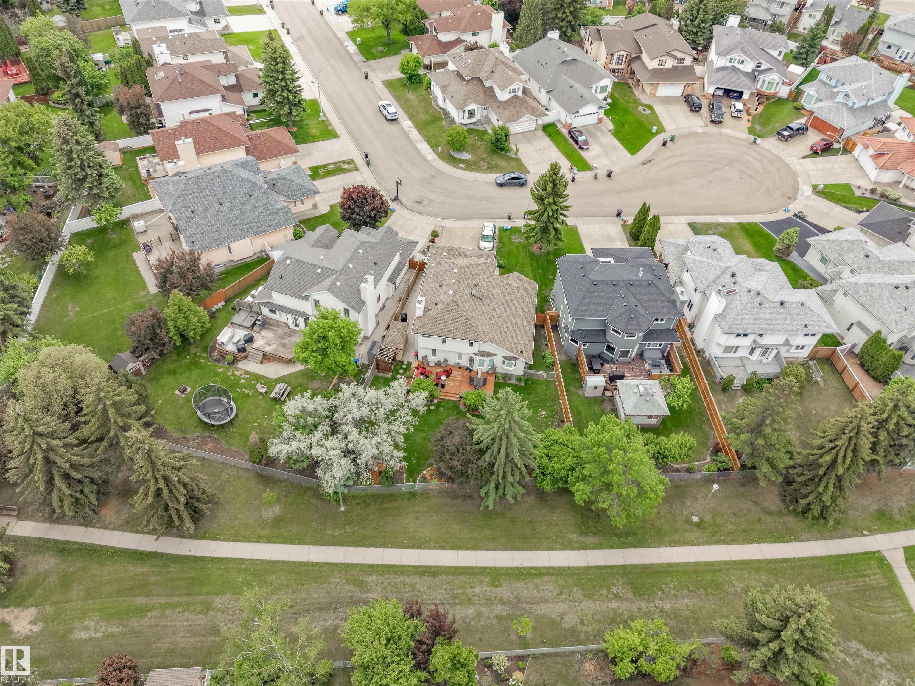 https://zimg.paragon.ice.com/ParagonImages/Property/PM/RAE/225407816/49/0/0/6a7087b379d5381a5af4c1794a8cd511/1/20ac420913bcf1104a7d6fda88ca1bf6/225407816-715f13f7-41c3-42b6-91e1-eba345bfabd2.JPG