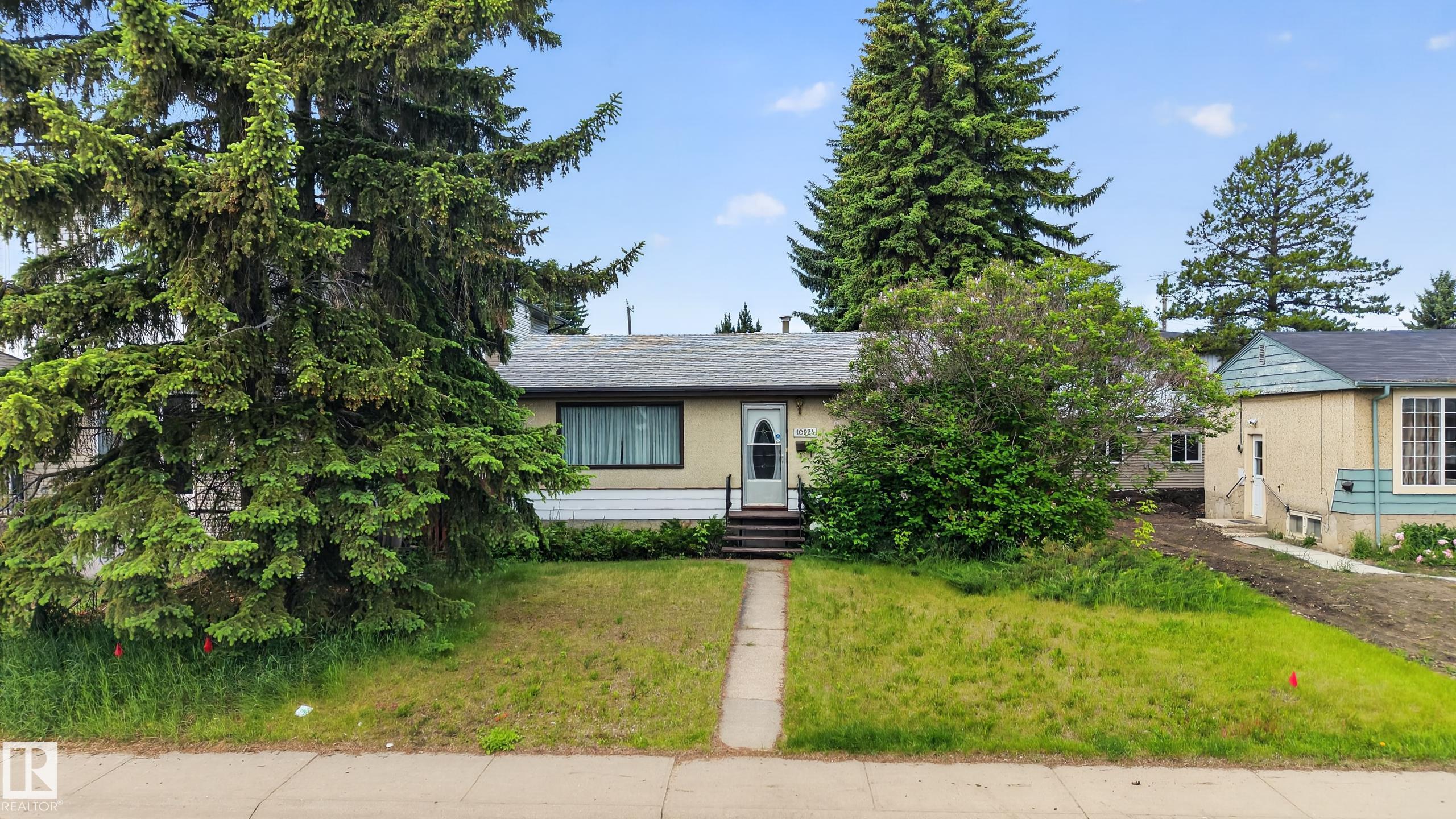 10924 154 Street NW, High Park, Edmonton