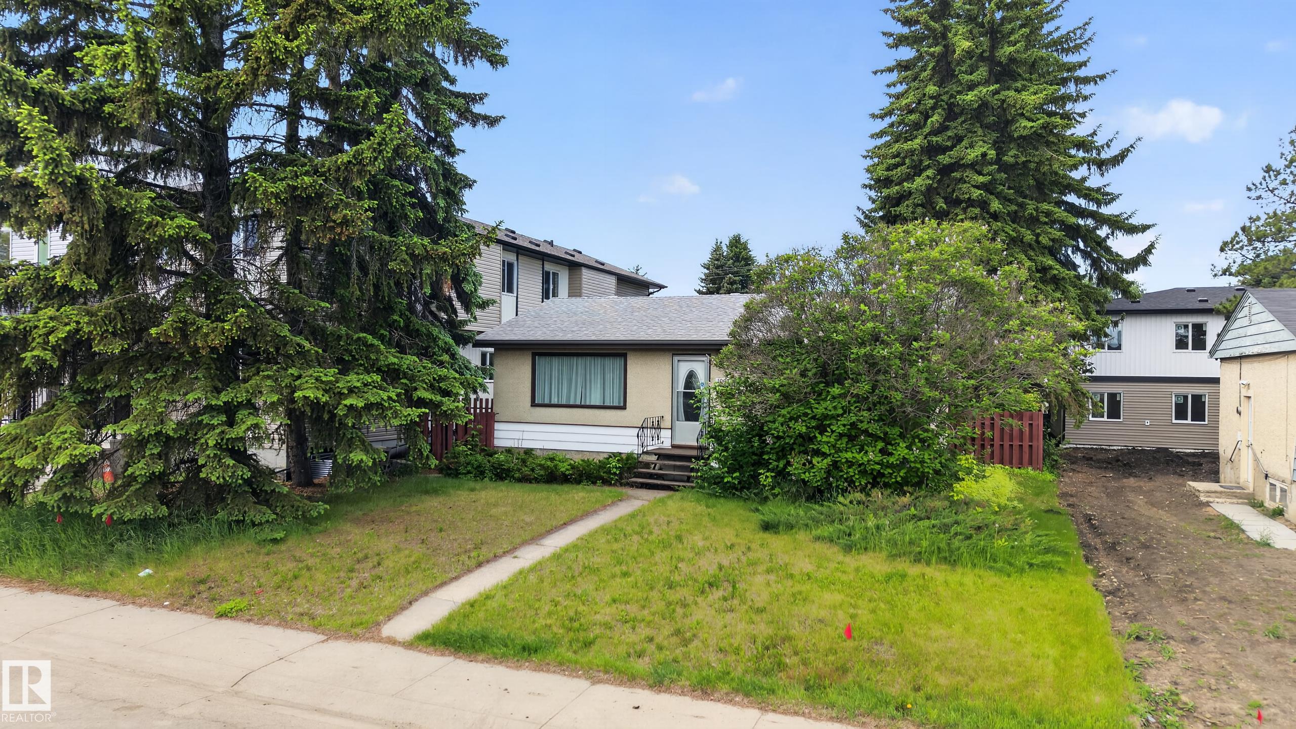 10924 154 Street NW, High Park, Edmonton