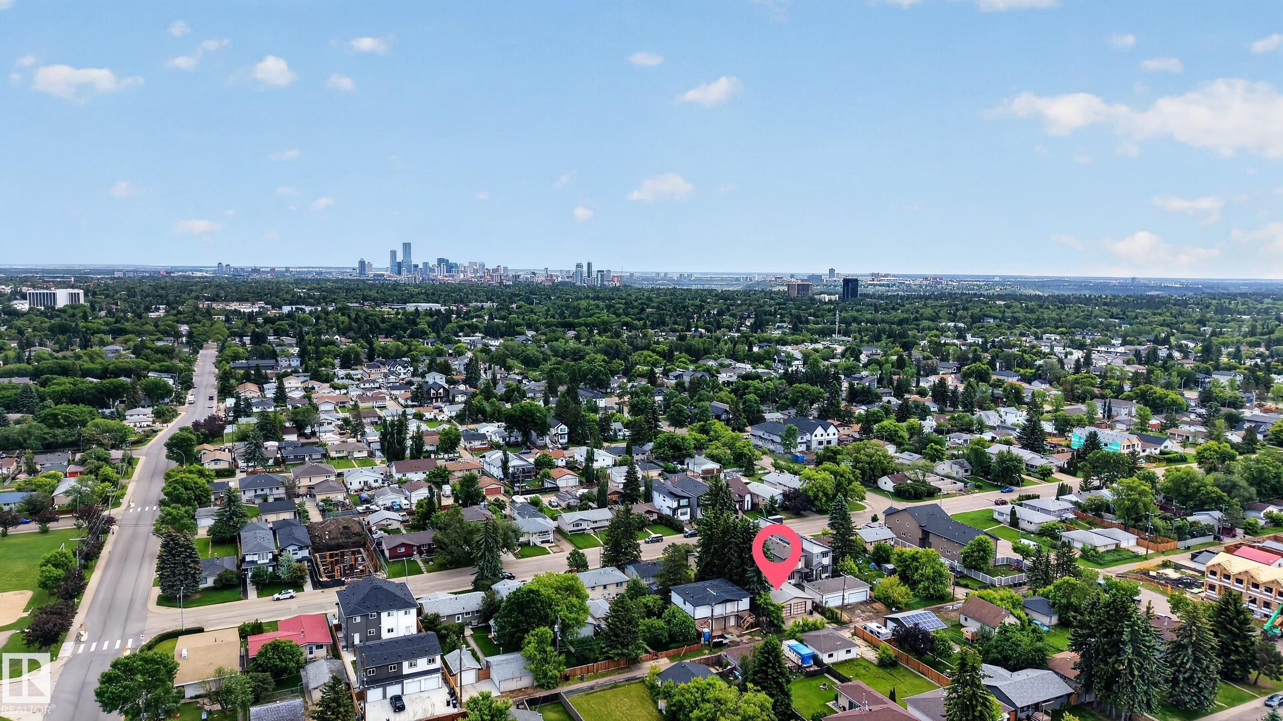 Photo 14 at 10924 154 Street NW, High Park, Edmonton