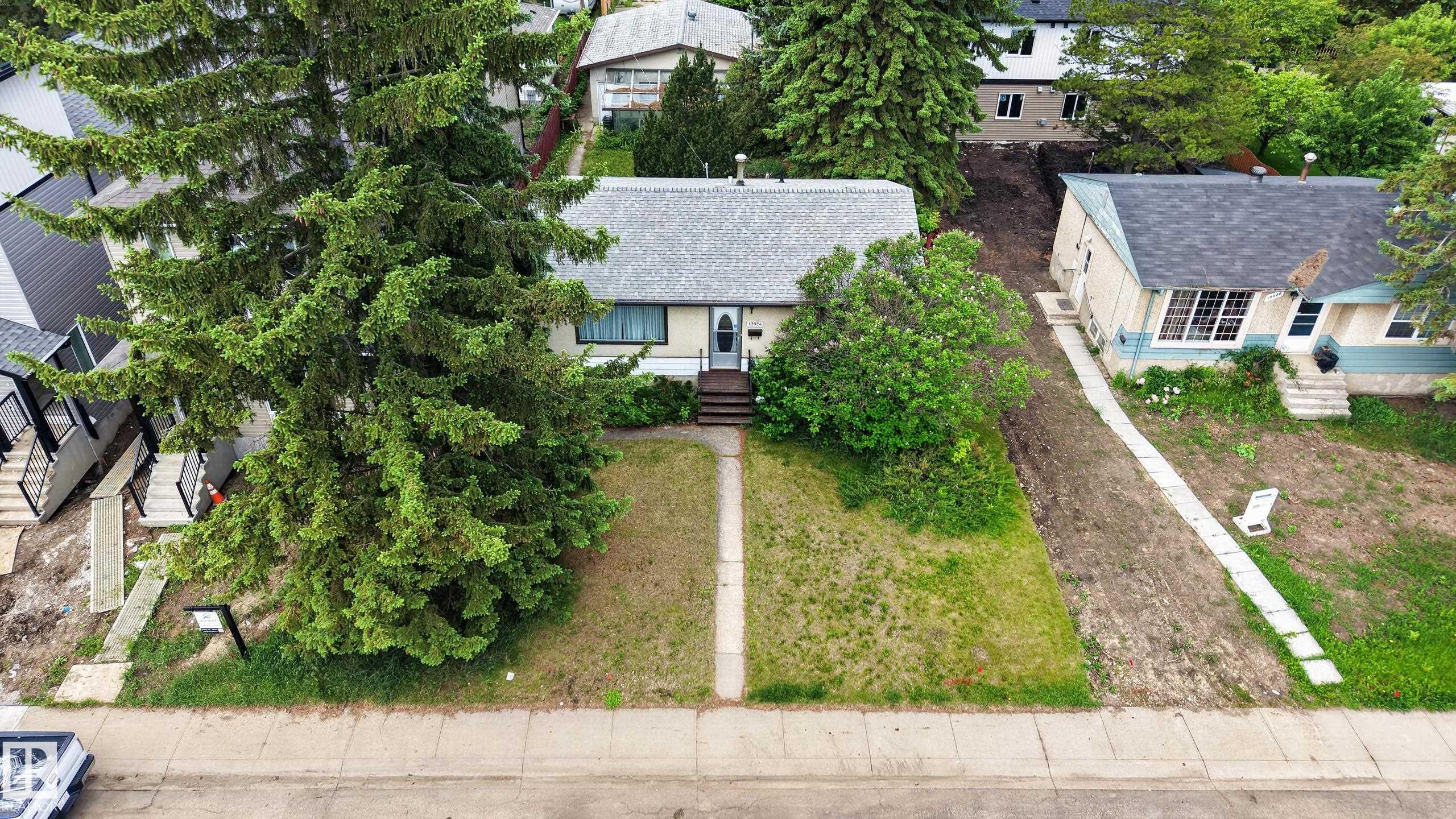 10924 154 Street NW, High Park, Edmonton