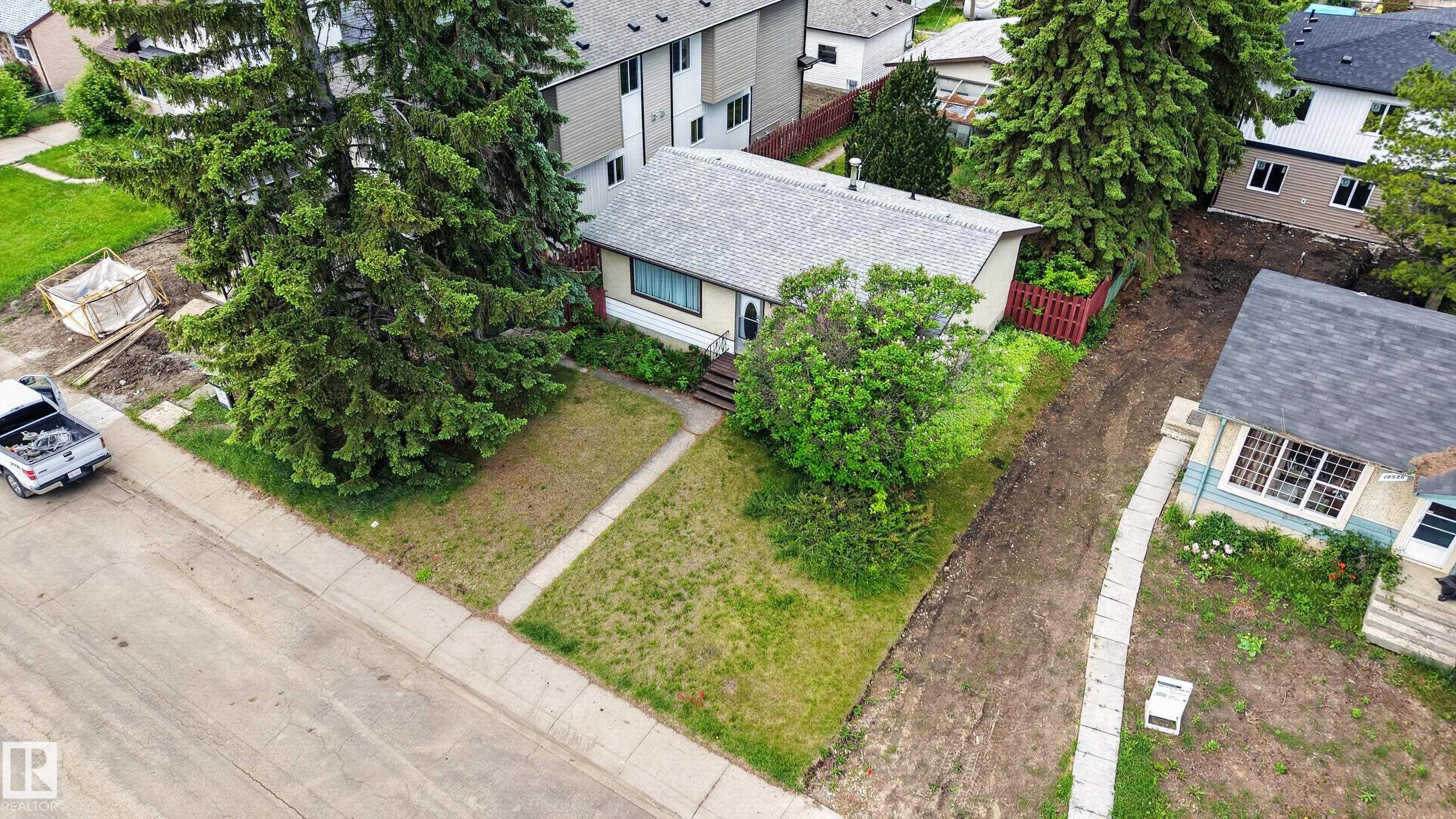 10924 154 Street NW, High Park, Edmonton