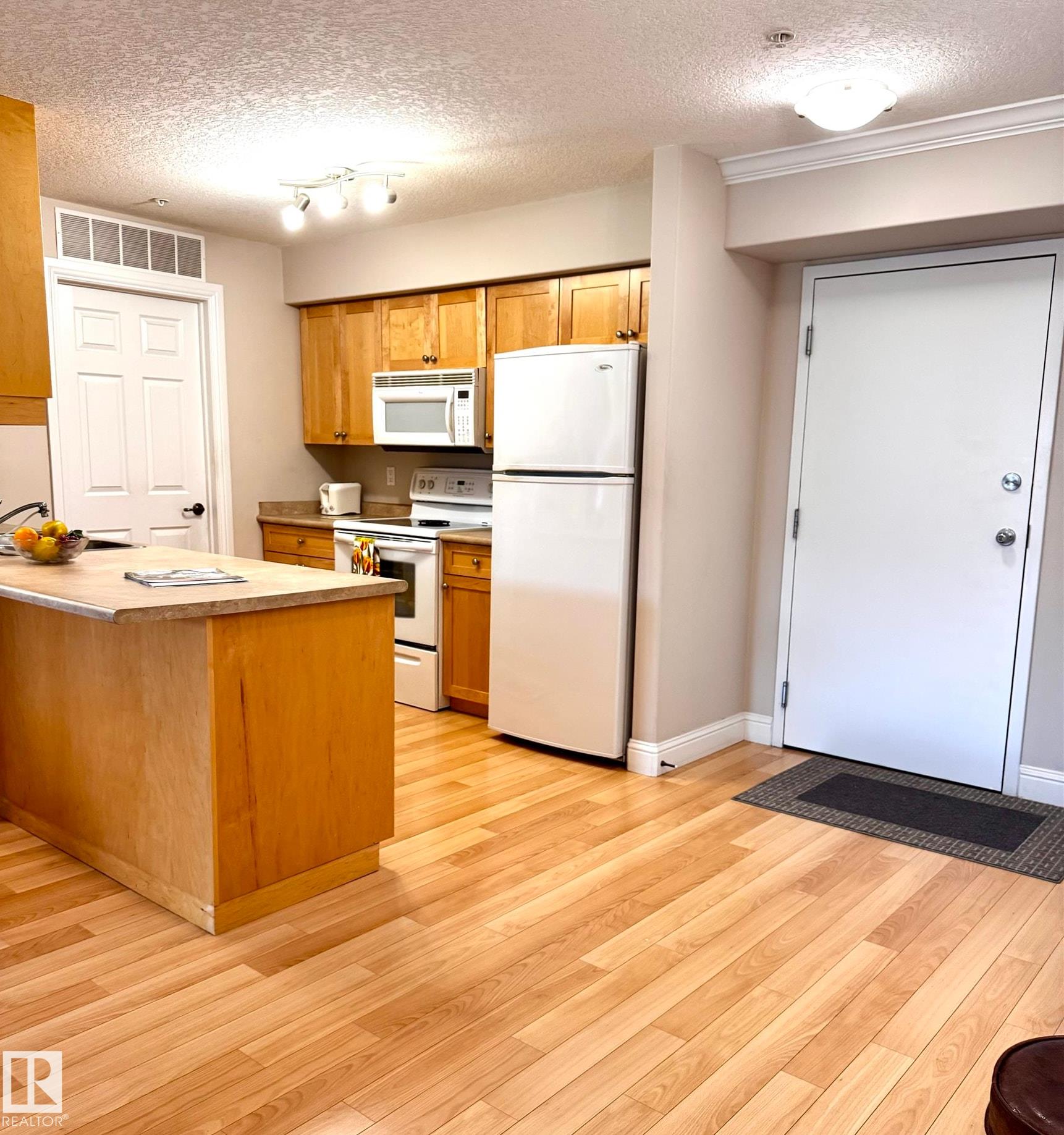 Photo 8 at 330 - 13111 140 Avenue NW, Pembina, Edmonton