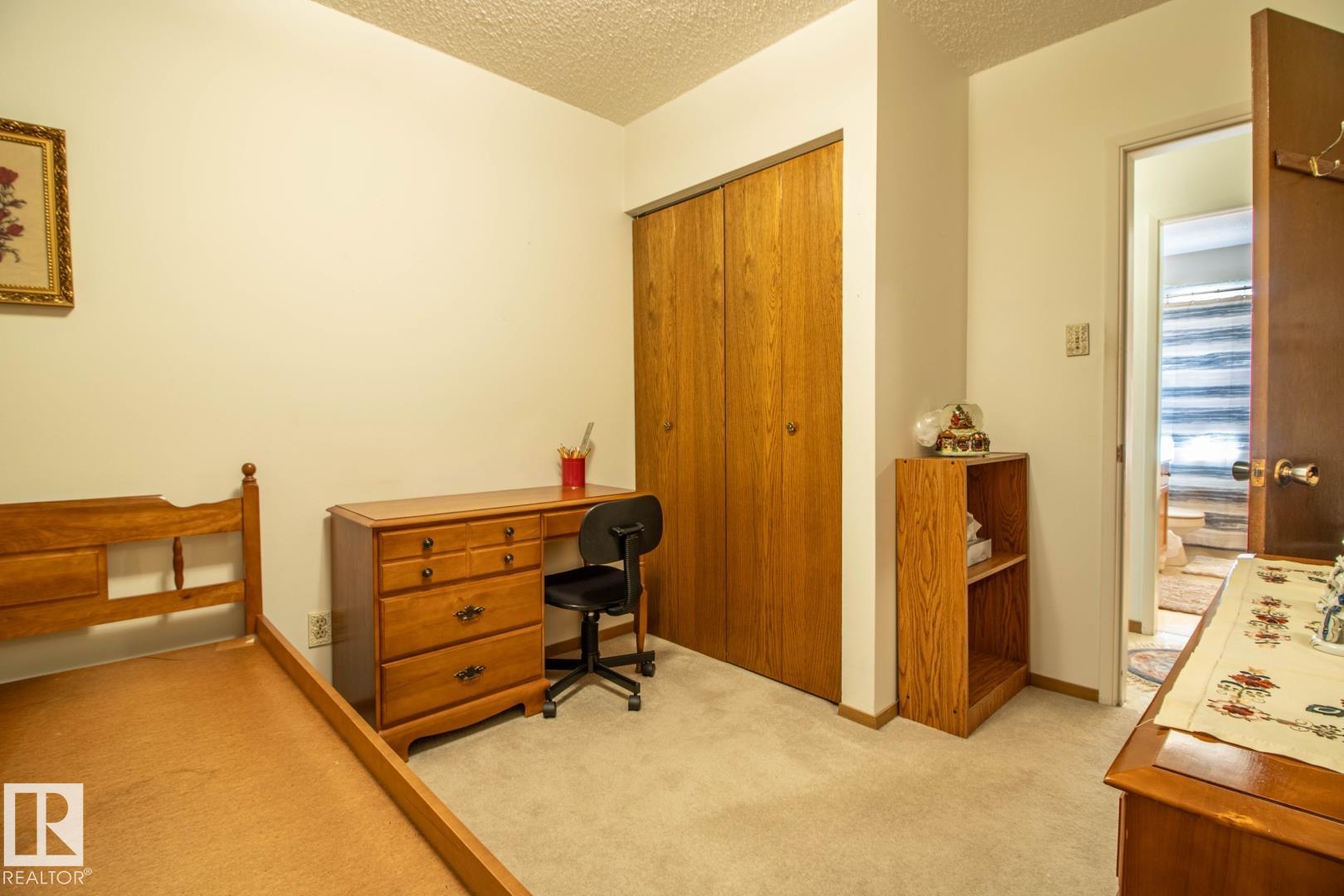 Photo 14 at 14107 58 Street NW, York, Edmonton