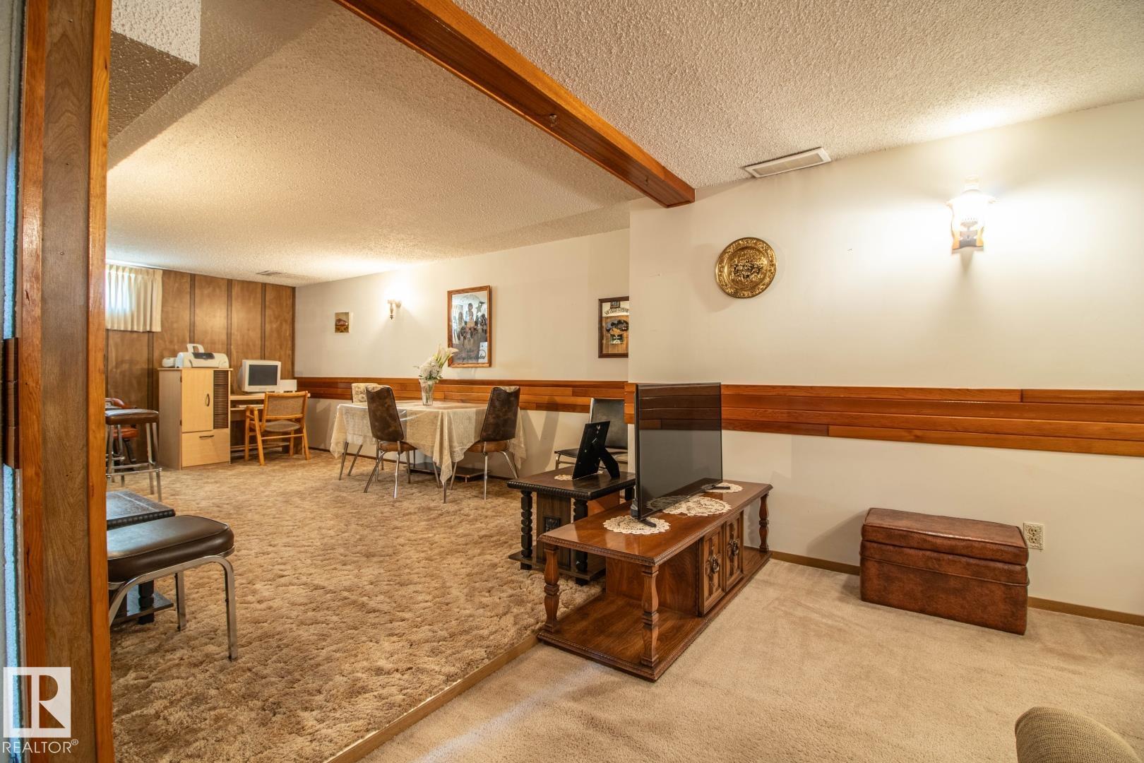 Photo 21 at 14107 58 Street NW, York, Edmonton
