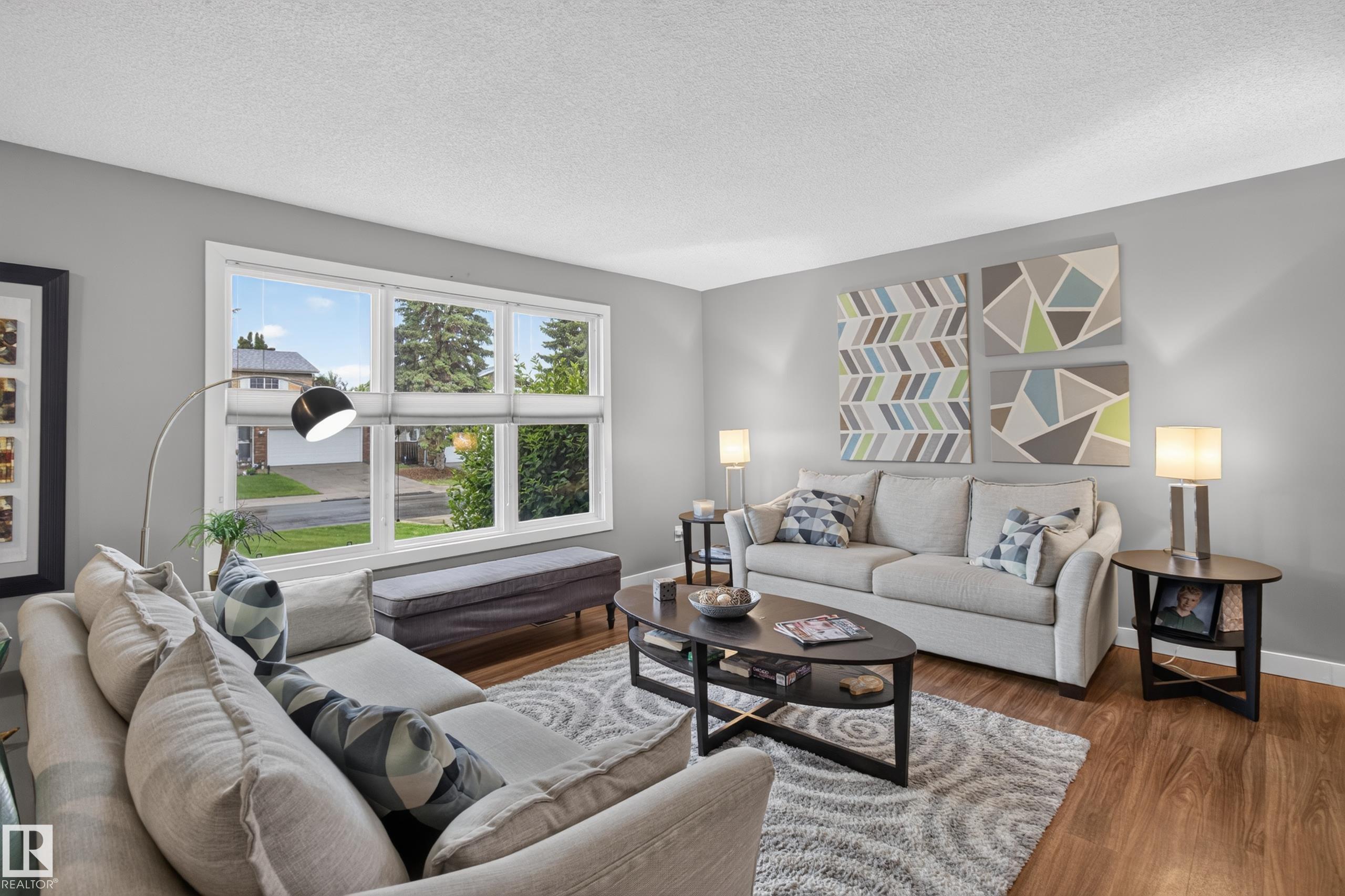 Photo 6 at 6607 187 Street NW, Ormsby Place, Edmonton
