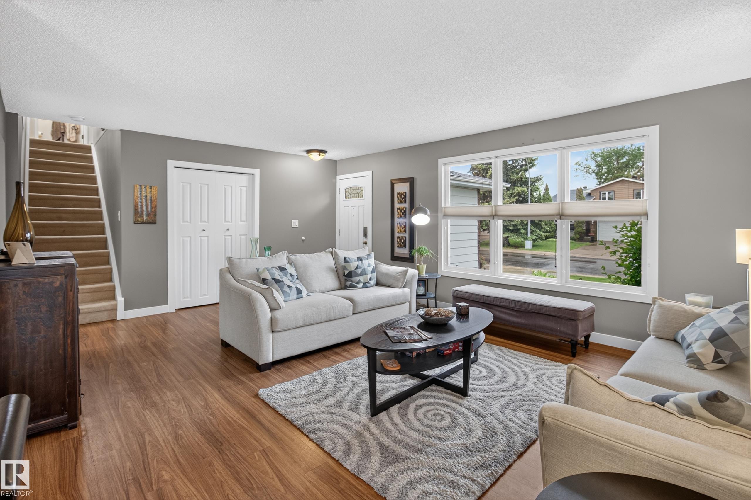 Photo 7 at 6607 187 Street NW, Ormsby Place, Edmonton