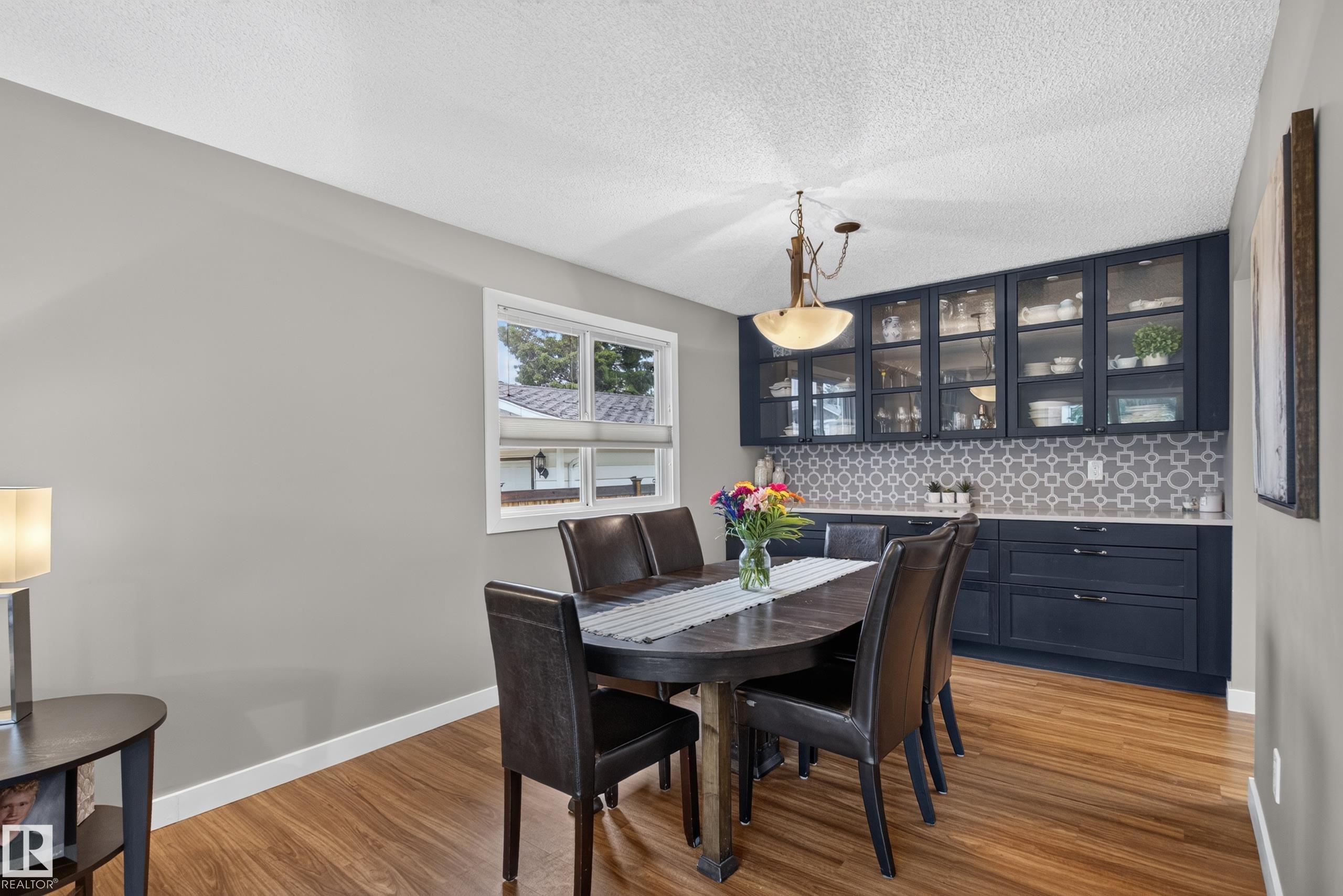 Photo 10 at 6607 187 Street NW, Ormsby Place, Edmonton