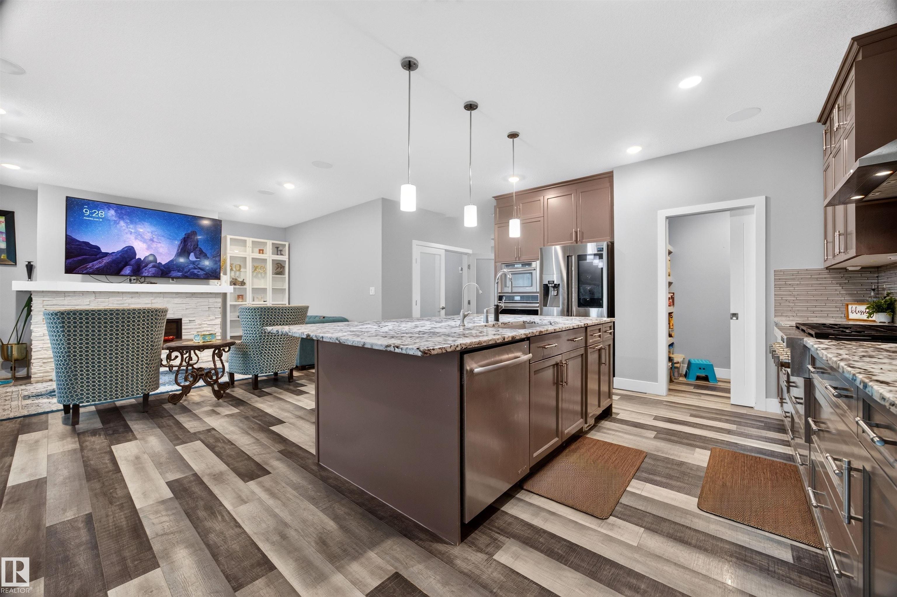 Photo 16 at 1603 158 Street SW, Glenridding Heights, Edmonton