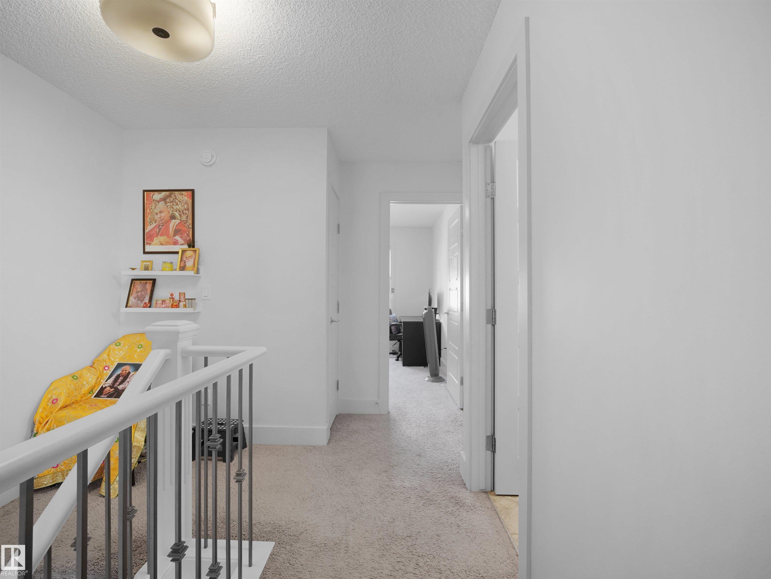 Photo 18 at 40 - 2003 Rabbit Hill Road NW, Magrath Heights, Edmonton