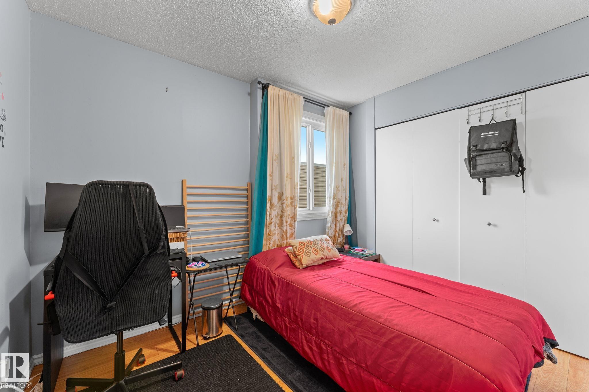 Photo 19 at 111 Cornell Court NW, Kilkenny, Edmonton